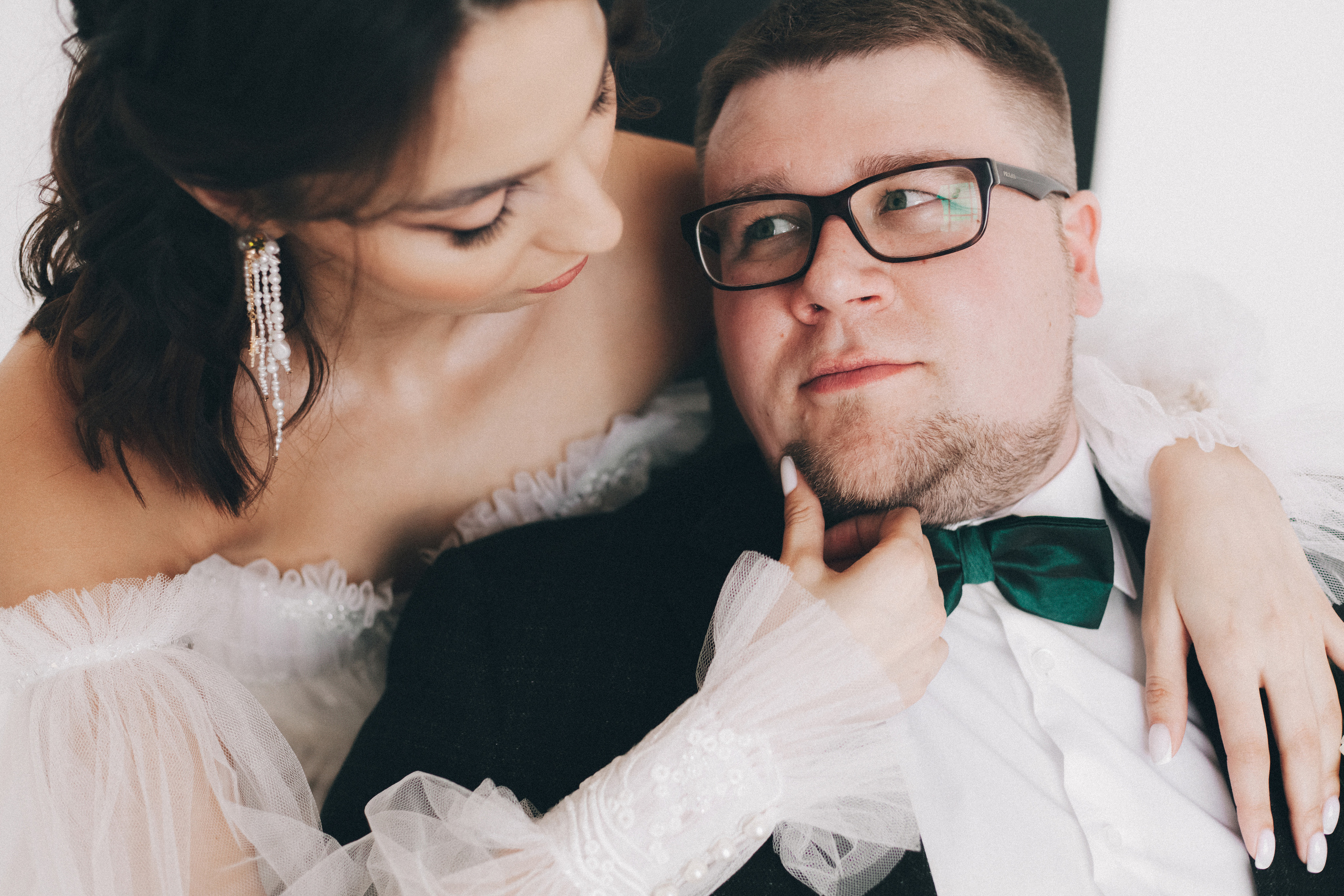 Свадебная фотосессия зимой в студии Москва. Свадебное фото и видео Москва Кристина Музыка