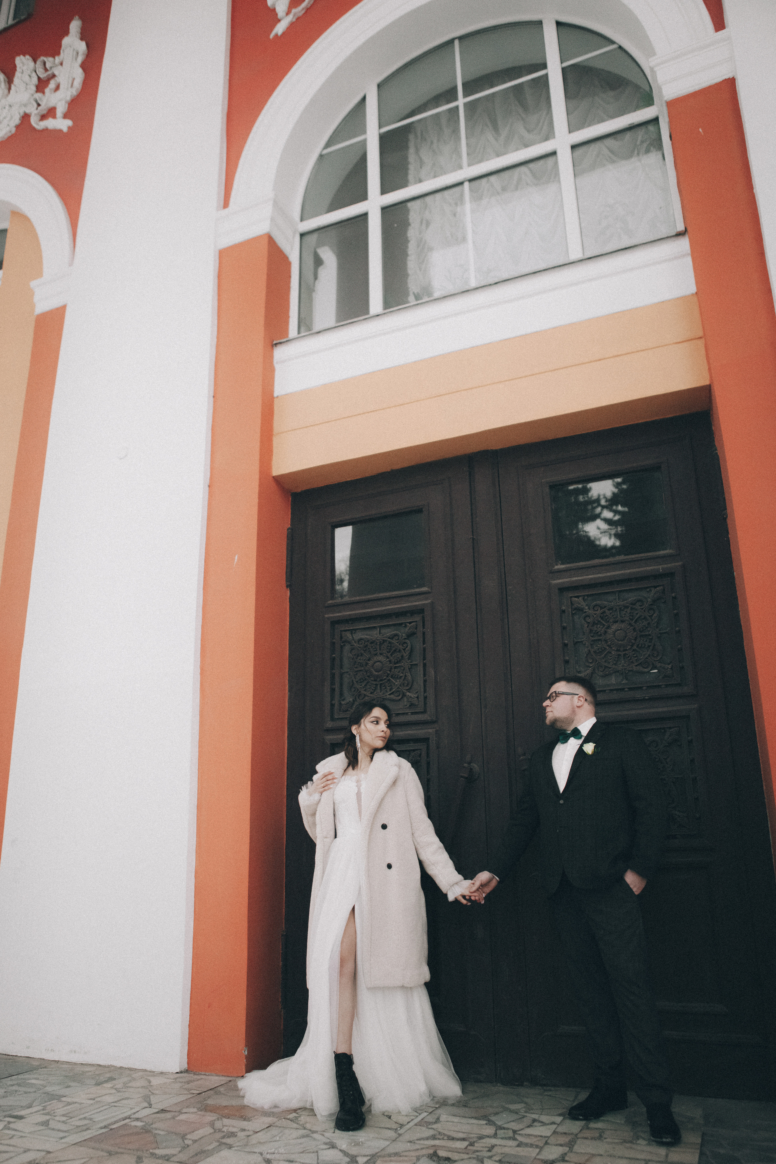 Свадебная фотосессия зимой в студии Москва. Свадебное фото и видео Москва Кристина Музыка