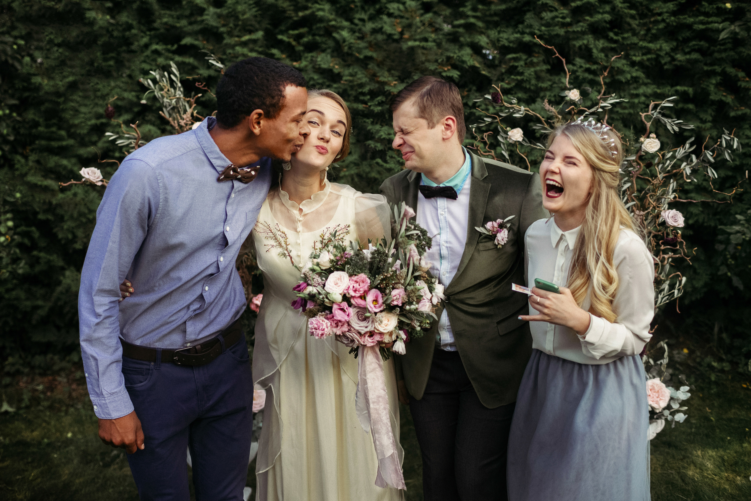 Грубияны. Летний дождь и коты свидетели. Портфолио свадебного фотографа. Роман Каргаполов