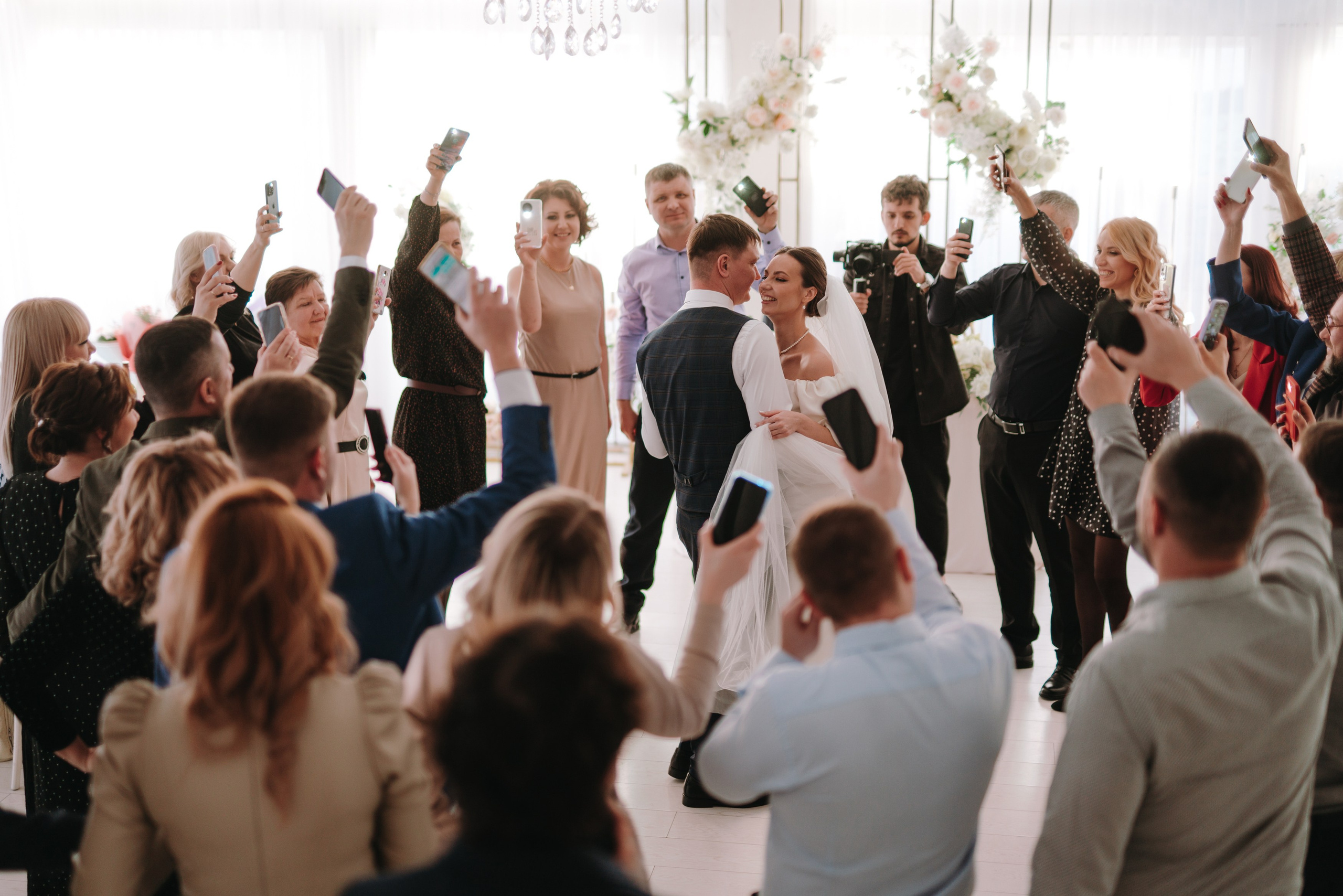 ГРИН ХОЛЛ, ЗАГОРОДНЫЙ КОМПЛЕКС GREEN HALL, БАНКЕТНЫЙ ЗАЛ УФА