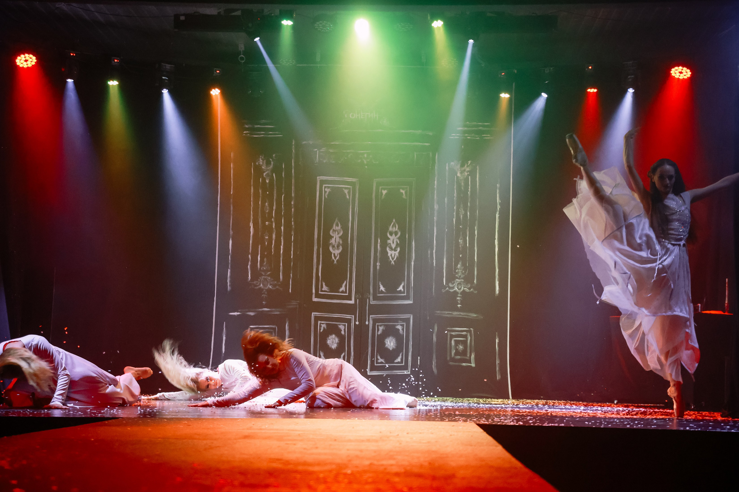 Пластический спектакль Онегин _ IVEX. Фотограф Юлия Мальцева