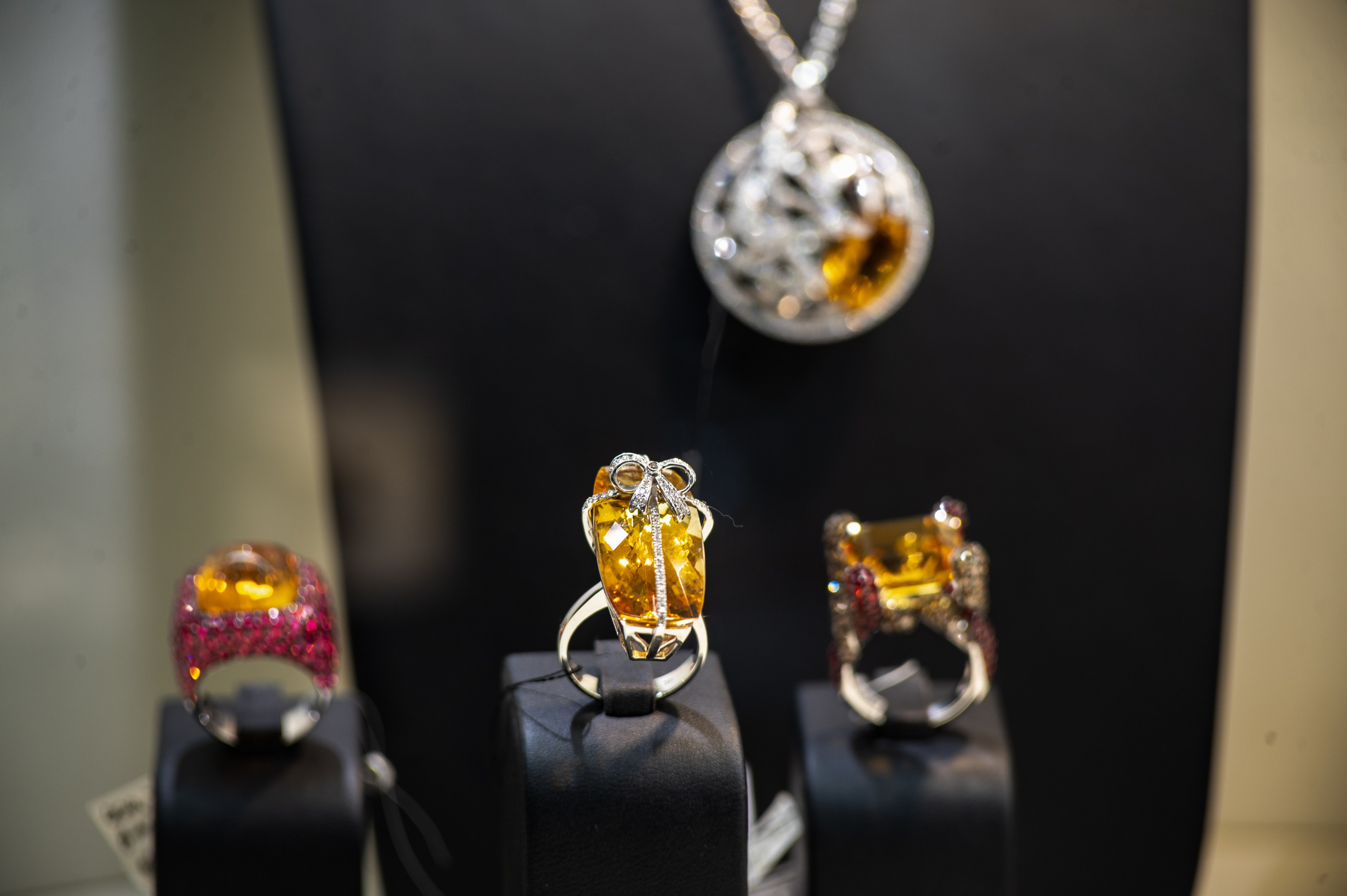 Фотопрогулка. Апрель 2023. Москва. Фотограф Роман Адлер