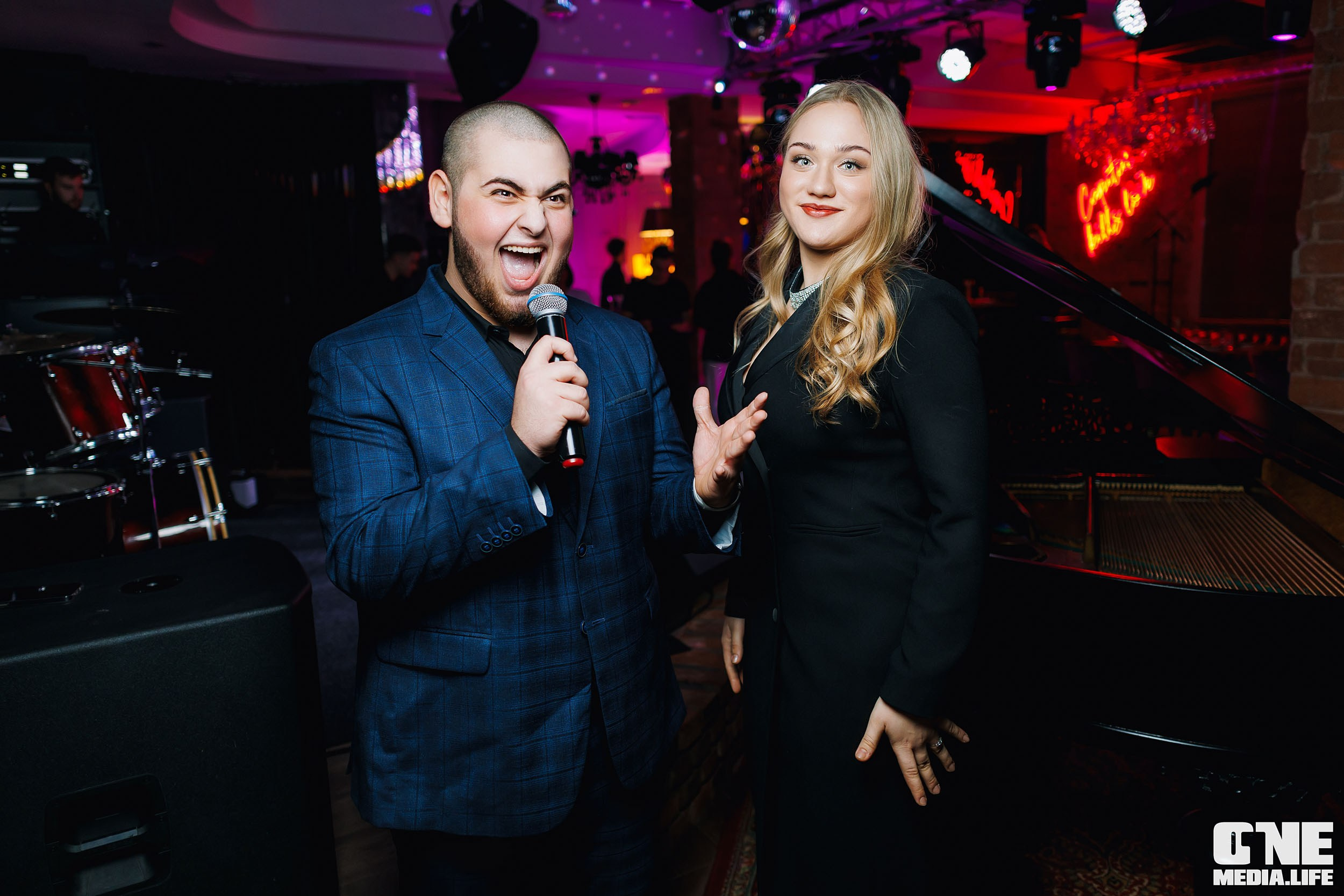 Фоторепортаж из караоке-клуба Белгравия. One Media Life: фоторепортажи, фотоотчеты с мероприятий и заведений