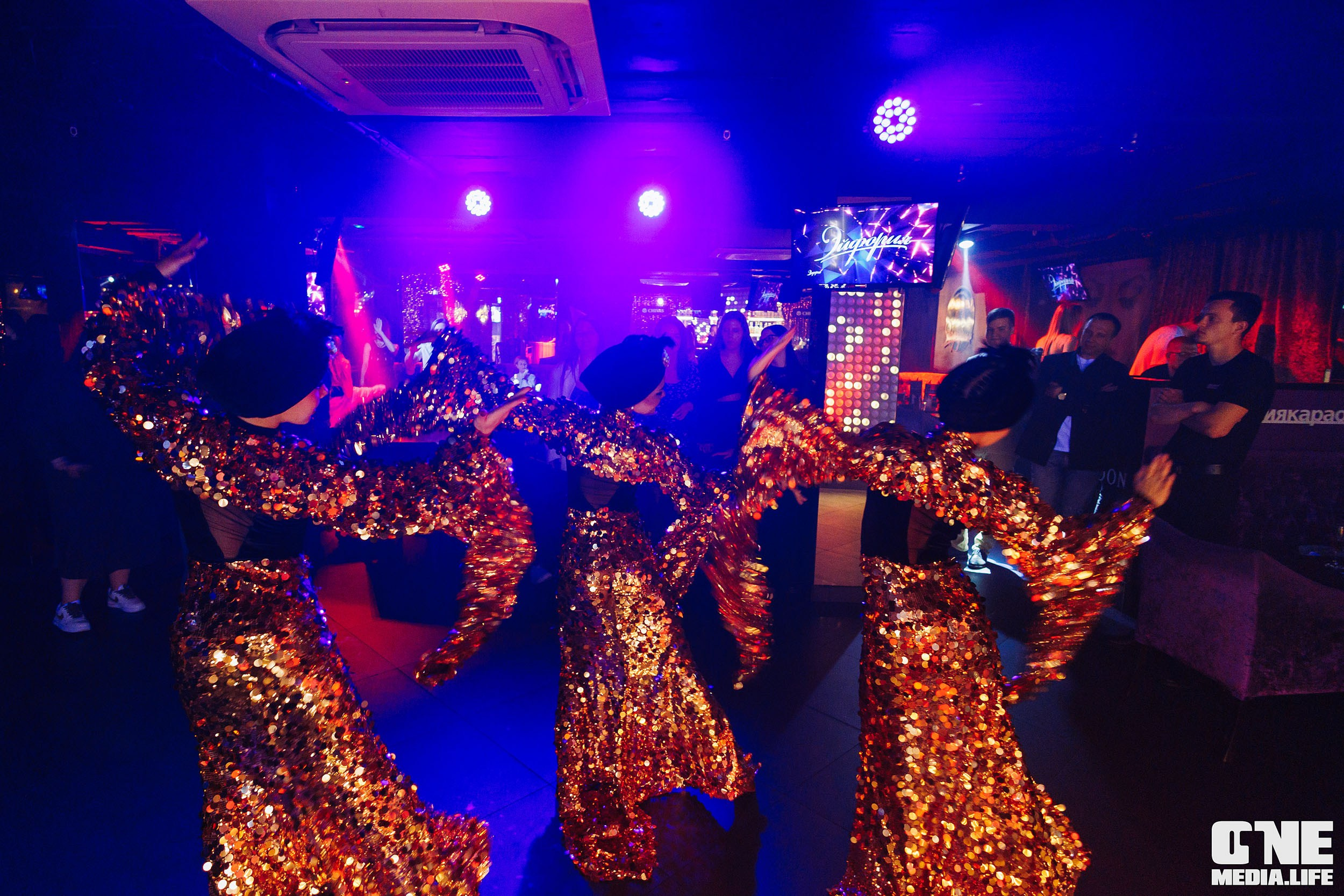 Фоторепортаж из караоке-клуба Эйфория. One Media Life: фоторепортажи, фотоотчеты с мероприятий и заведений