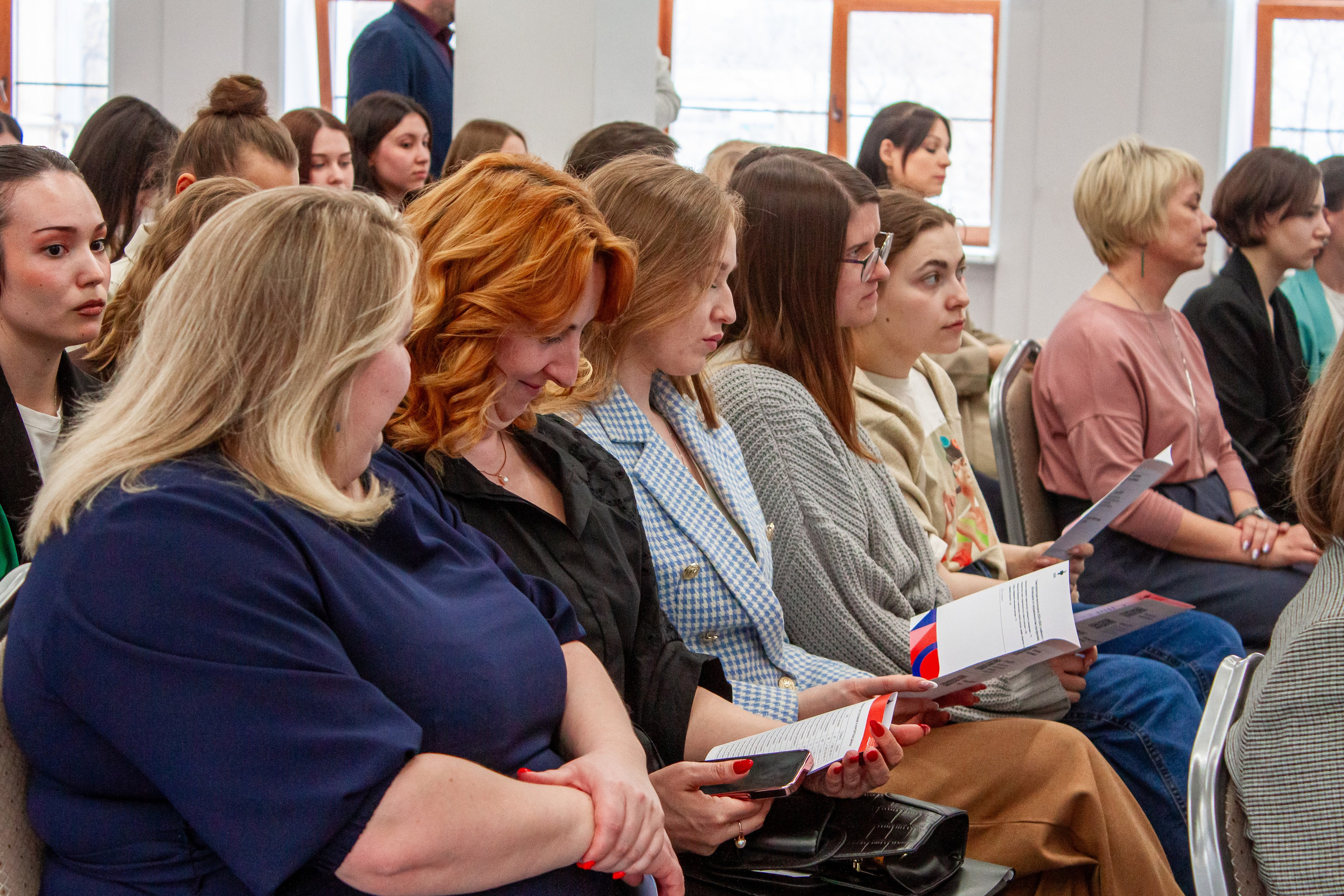 Ярмарка вакансий в Екатеринбургской академии современного искусства 2025