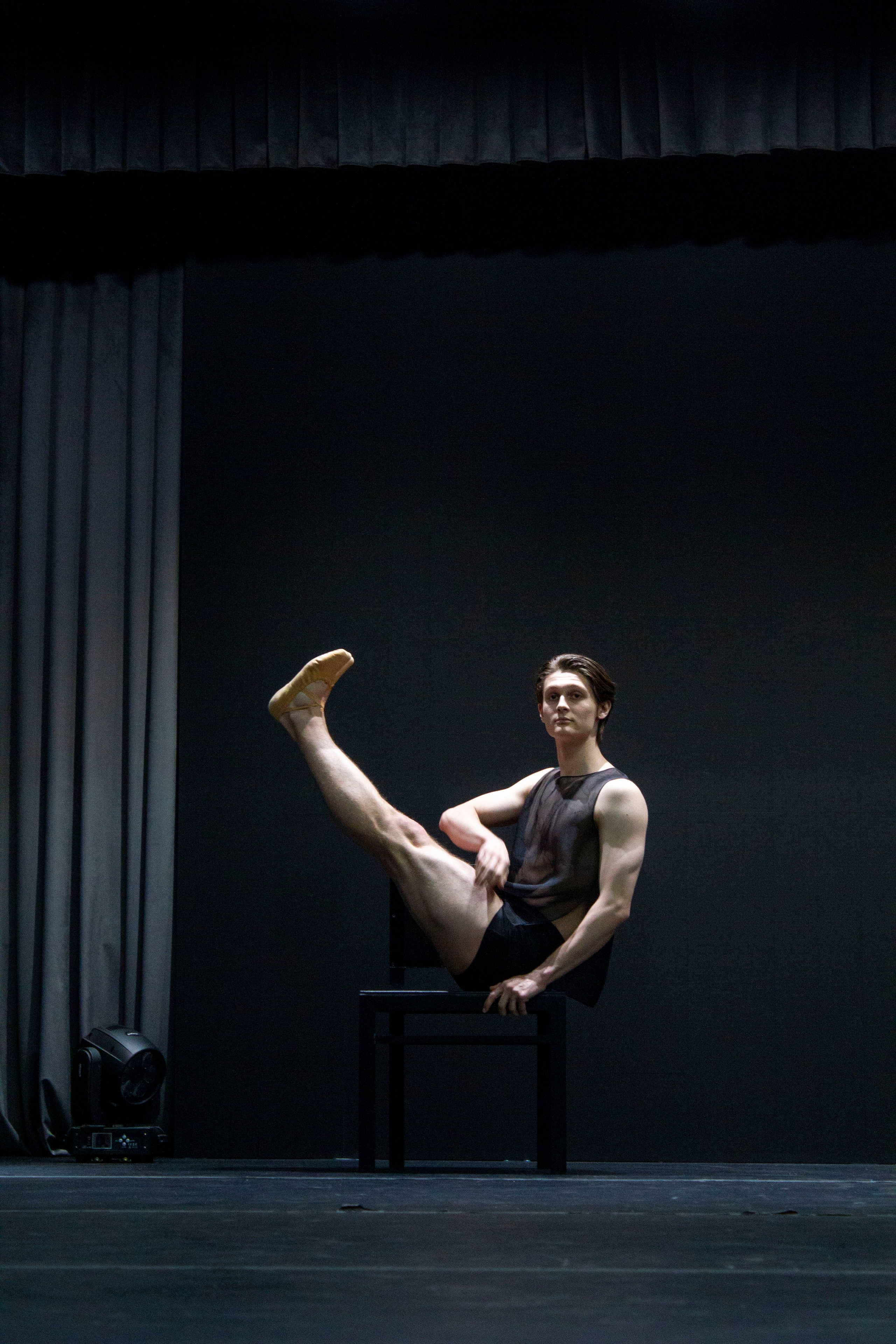 День современной хореографии в Екатеринбургской академии современного искусства