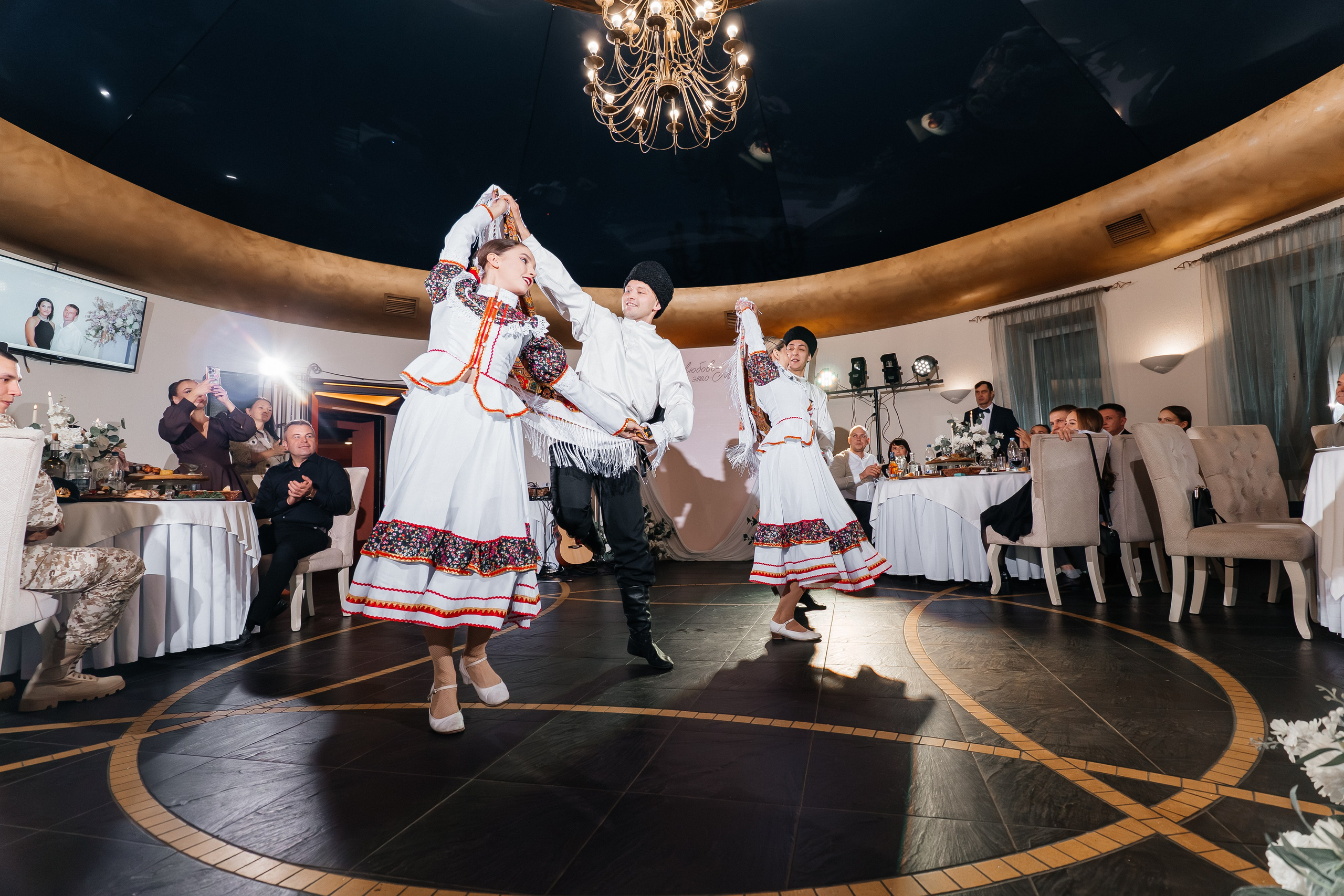 18.10.25. Свадебный фотограф видеограф Чебоксары