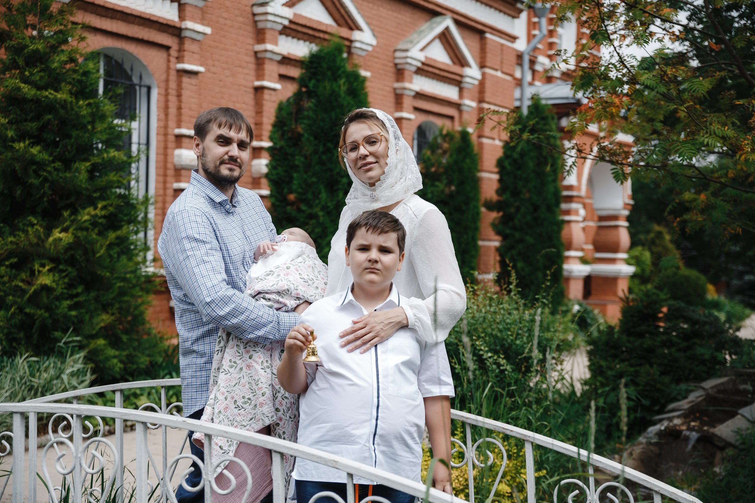Крещение в храме Спаса Нерукотворного Образа в Б.Свинорье Г.Москвы. Фотограф на Крещение Москва