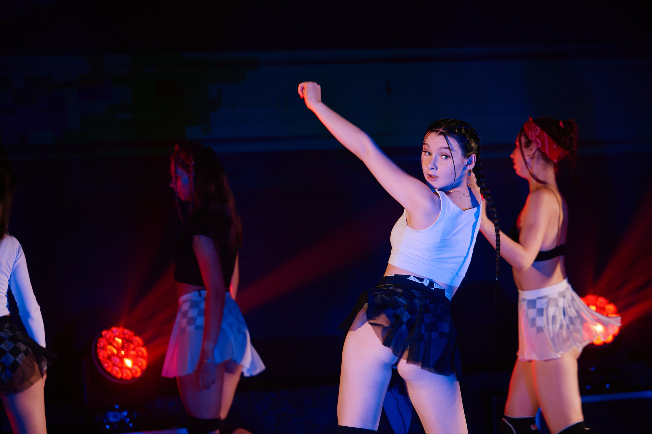 VIVA GLAM Отчетный концерт. Фотограф и видеограф в Кургане Леонид Корнильев