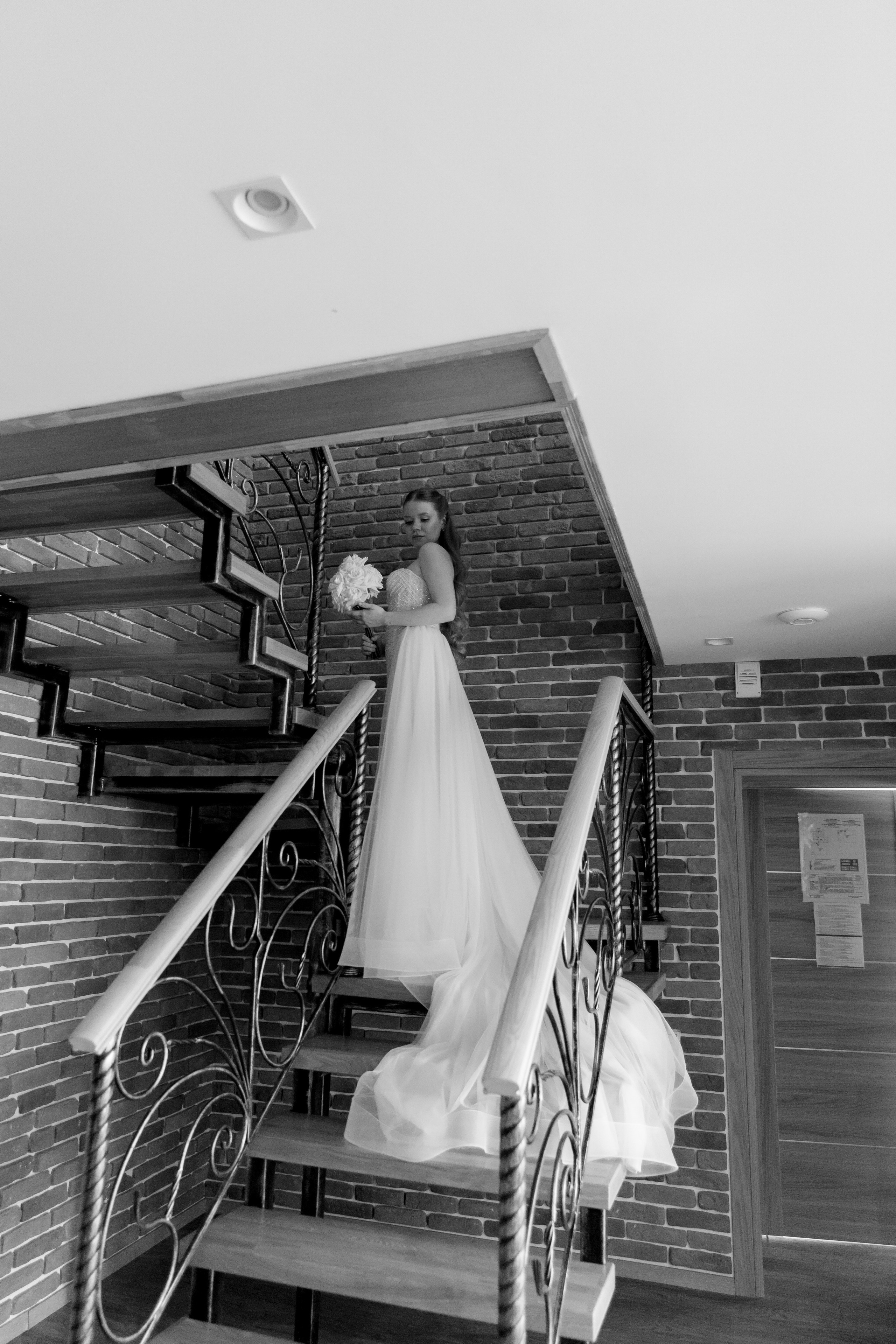 СВАДЕБНАЯ СЬЕМКА СБОРОВ В ОТЕЛЕ И ВЫЕЗД НА ЦЕРЕМОНИЮ (СНЯТО В СИБИРЕ В НИЖНЕВАРТОВСКЕ)М. Профессиональный фотограф, Санкт-Петербург — Виктория Богомолова