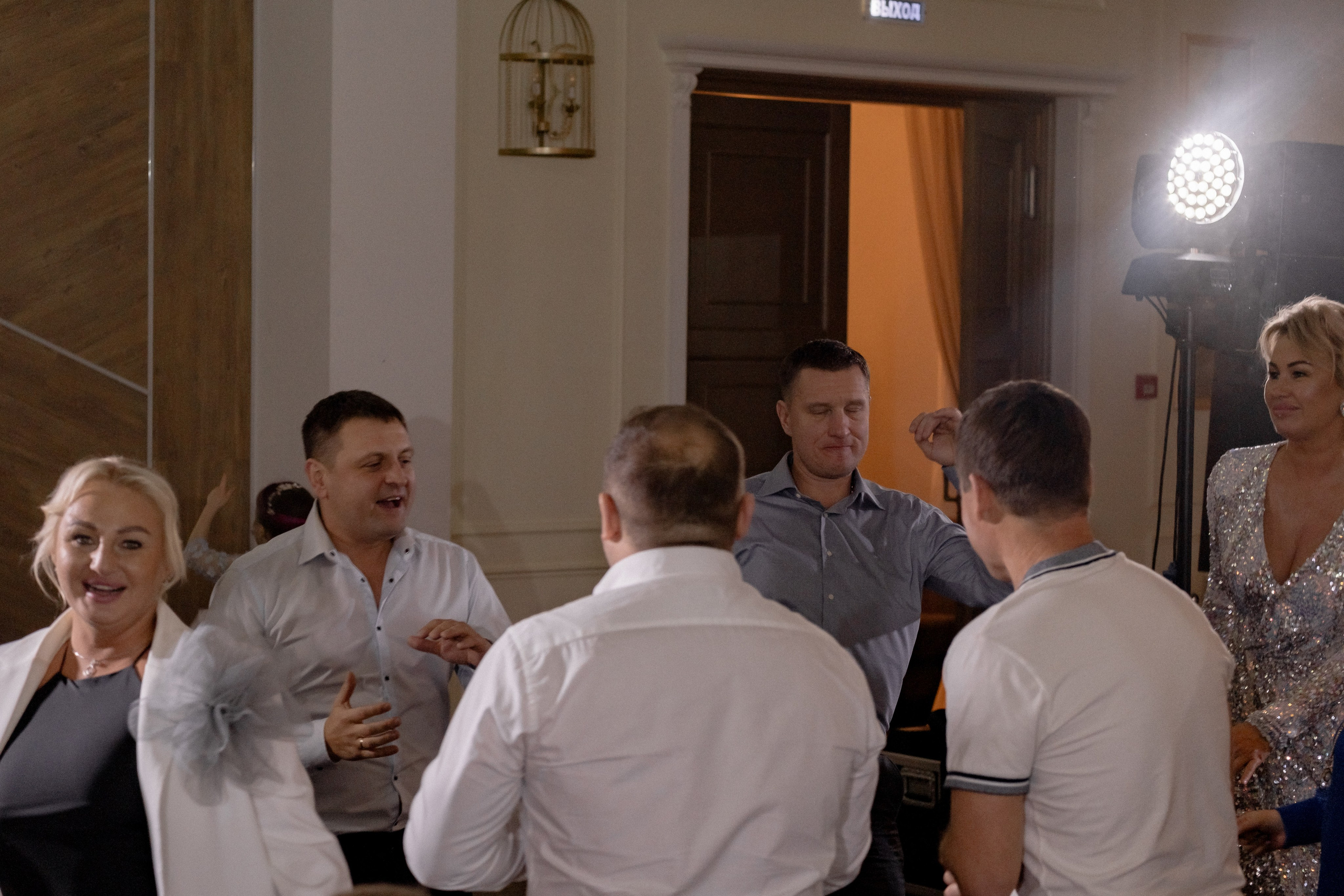 СВАДЕБНЫЙ БАНКЕТ (СНЯТО В СИБИРЕ В НИЖНЕВАРТОВСКЕ). Профессиональный фотограф, Санкт-Петербург — Виктория Богомолова