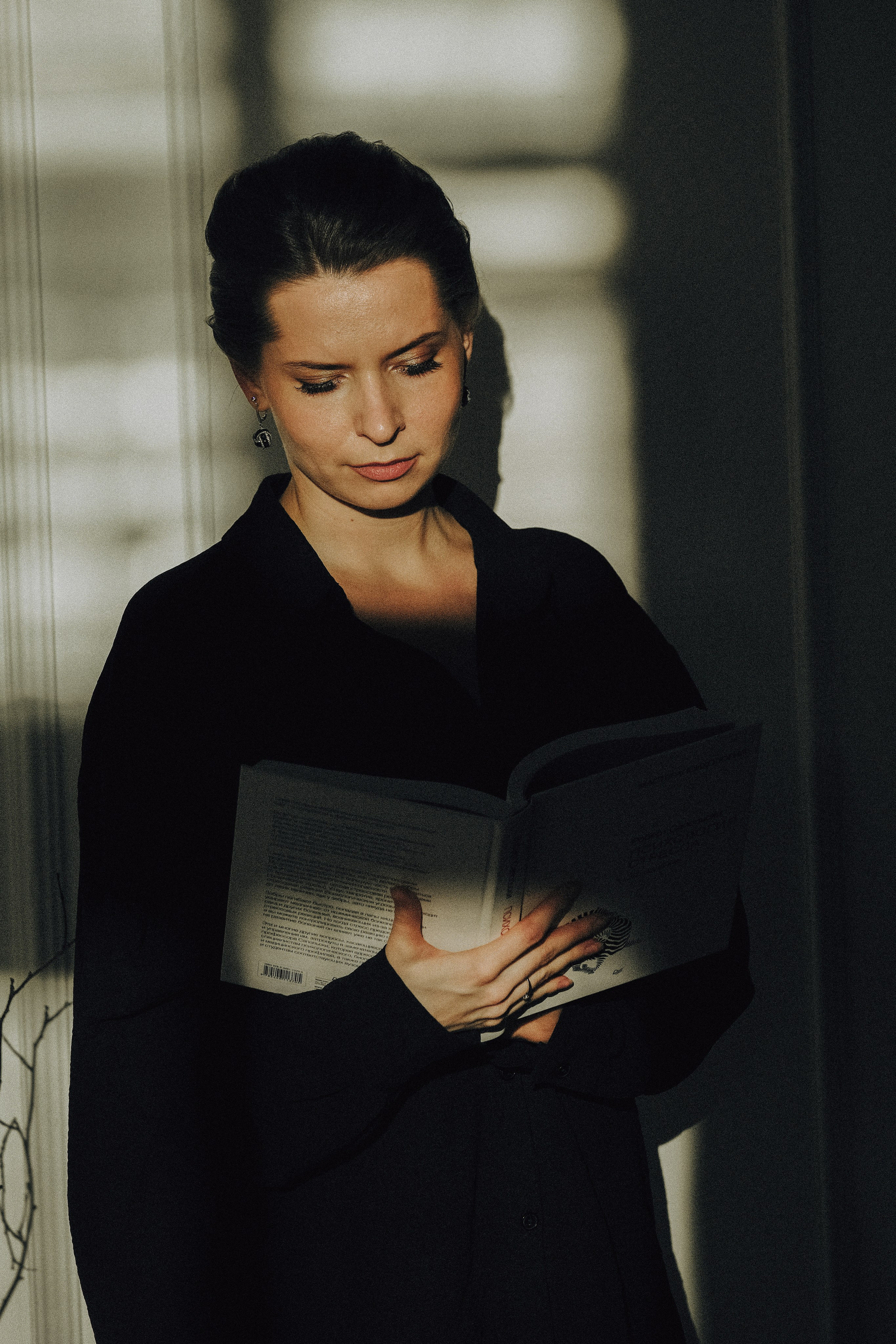 ФОТОСЕСИИЯ В СТУДИИ ДЛЯ ДЕВУШКИ ПСИХОЛОГА. Профессиональный фотограф, Санкт-Петербург — Виктория Богомолова