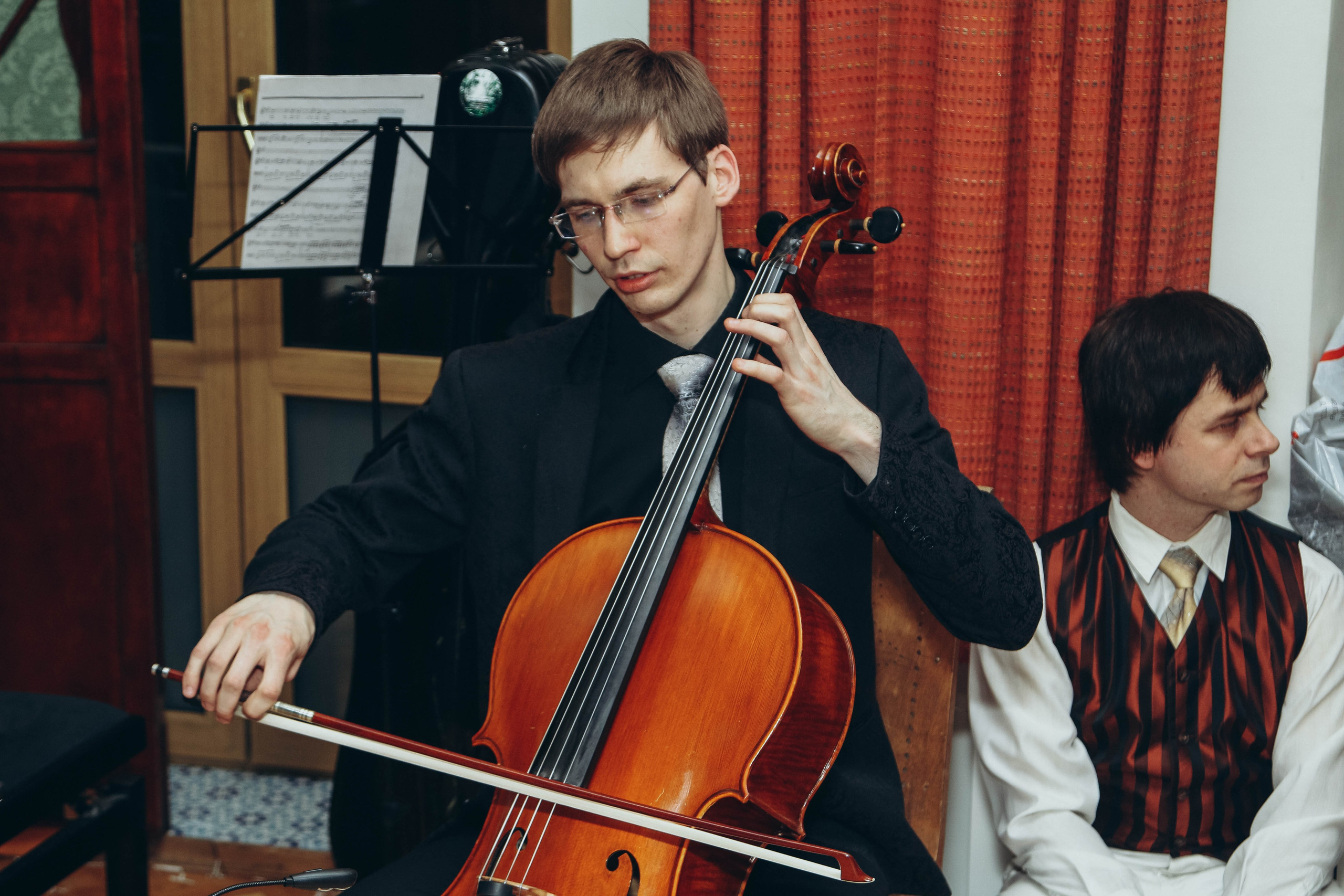 Эковечеринка у Marc Ahr. Репортажный фотограф во Всеволожске и Санкт-Петербурге Владимир Капустин