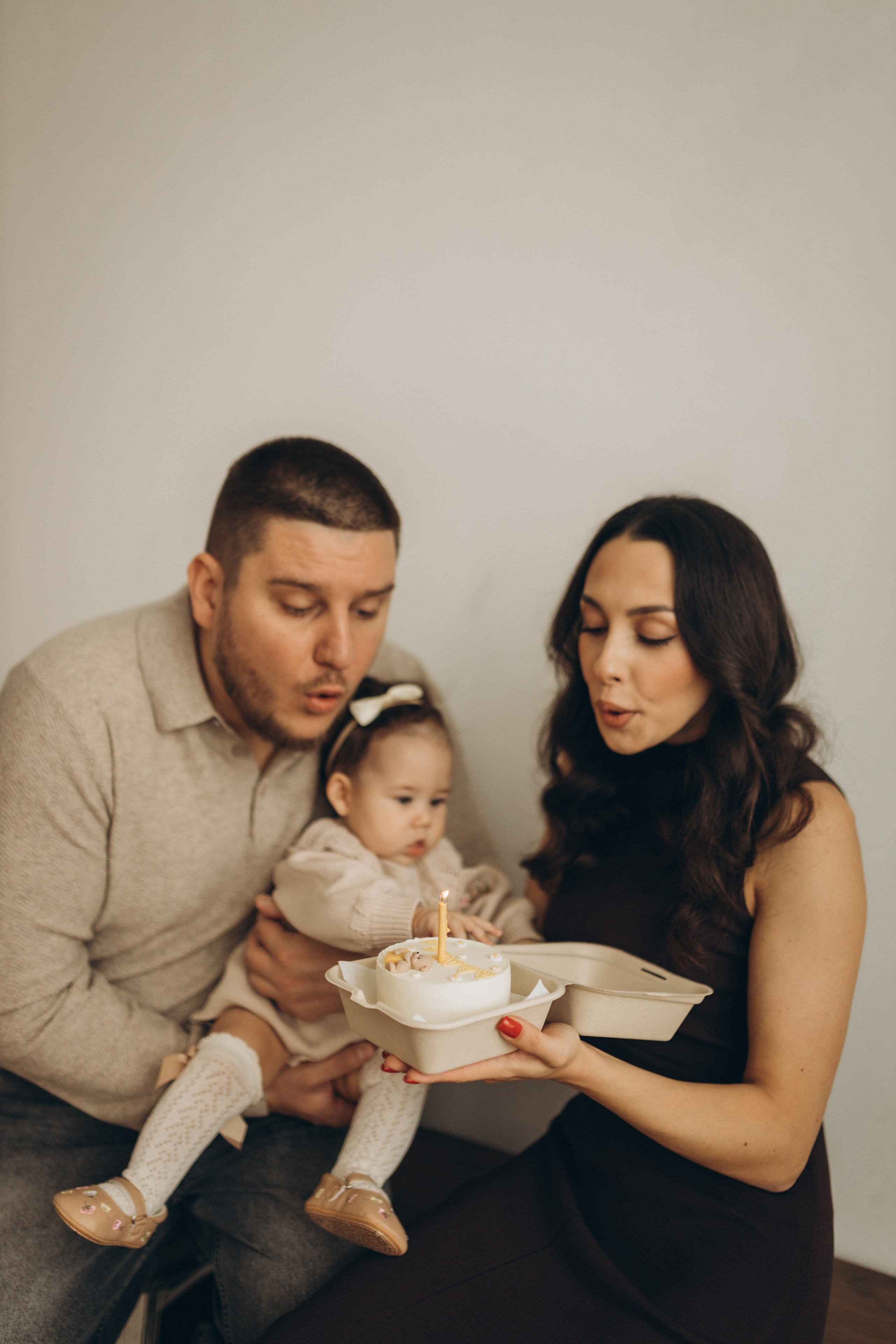 Арина с мамой и папой. Семейный фотограф Мария Маркова Москва и Одинцово