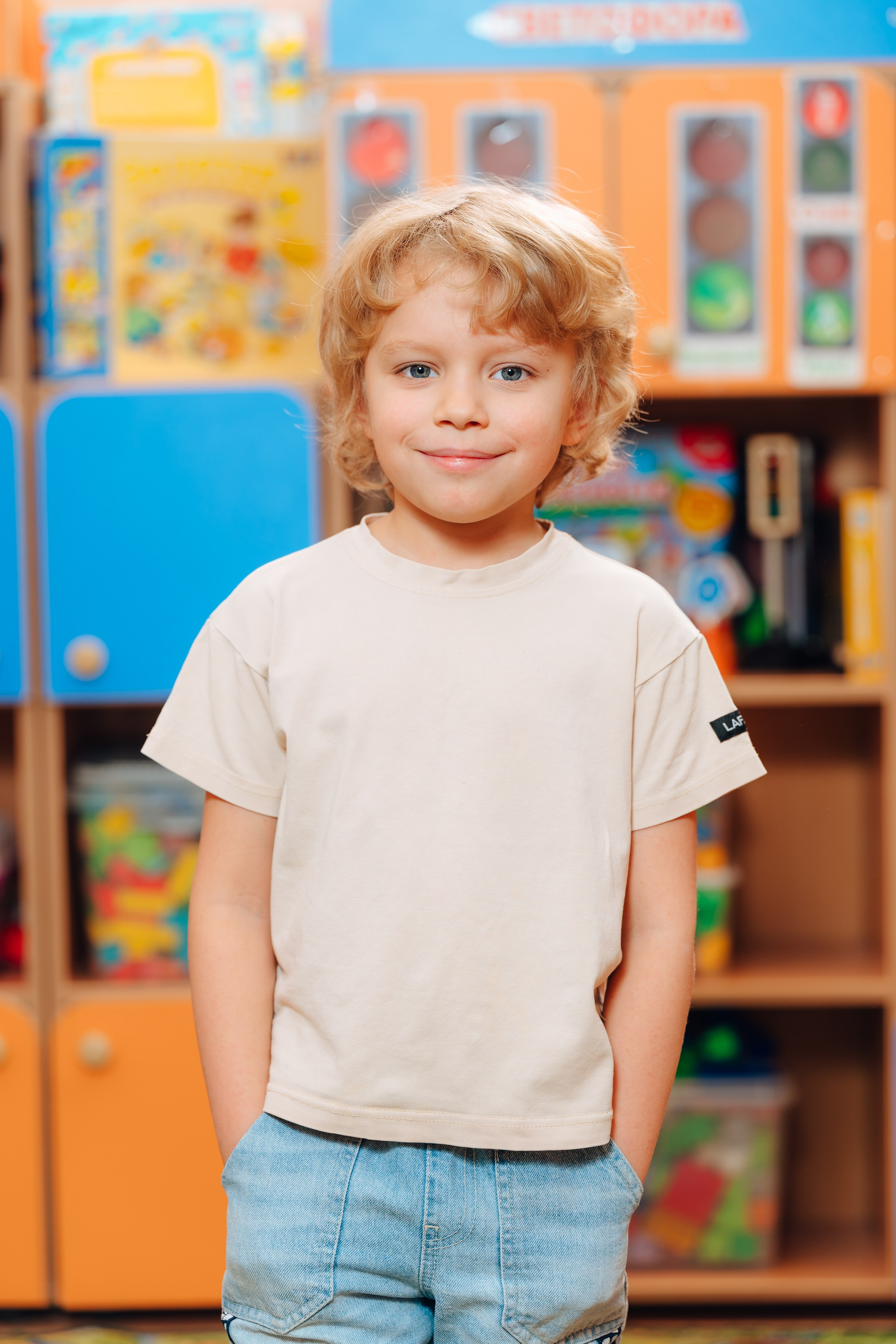 Портреты в интерьере группы. Детский и семейный фотограф Катерина Мишина