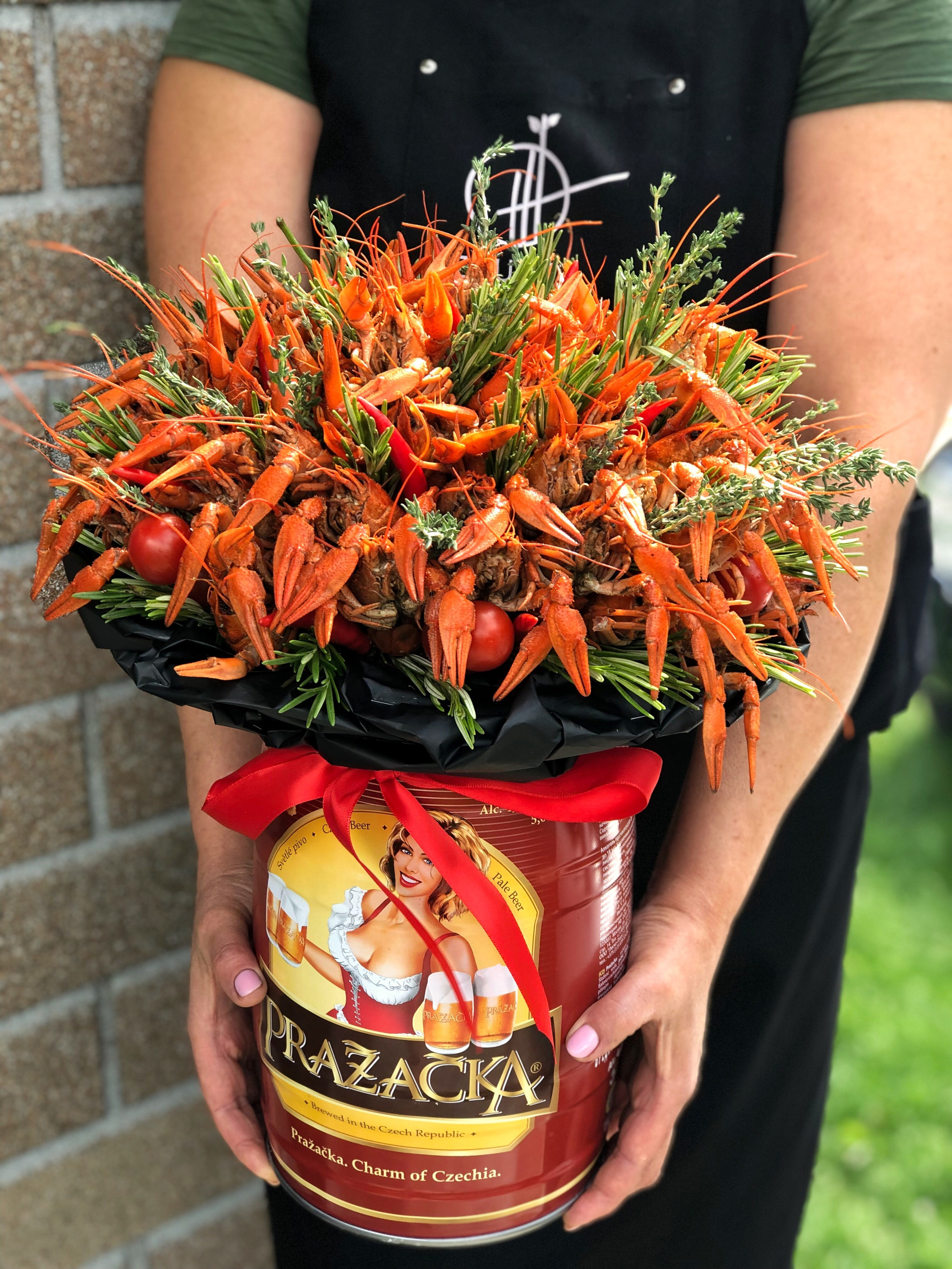 Раковые. Выездной кейтеринг, съедобные букеты, торты и сладости на заказ