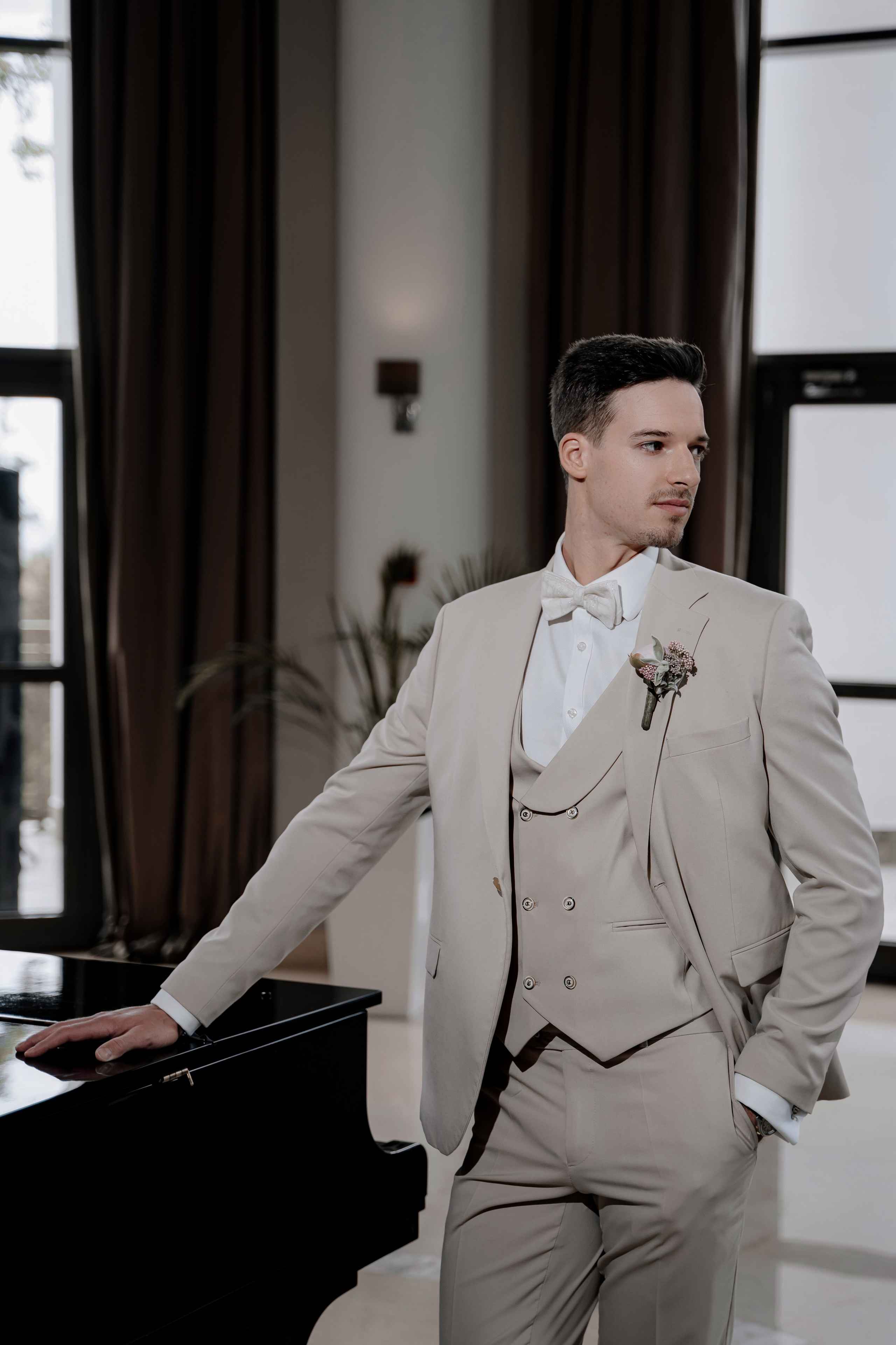 Свадьба в RODINA. Свадебный и семейный фотограф в Сочи Никита Пищов