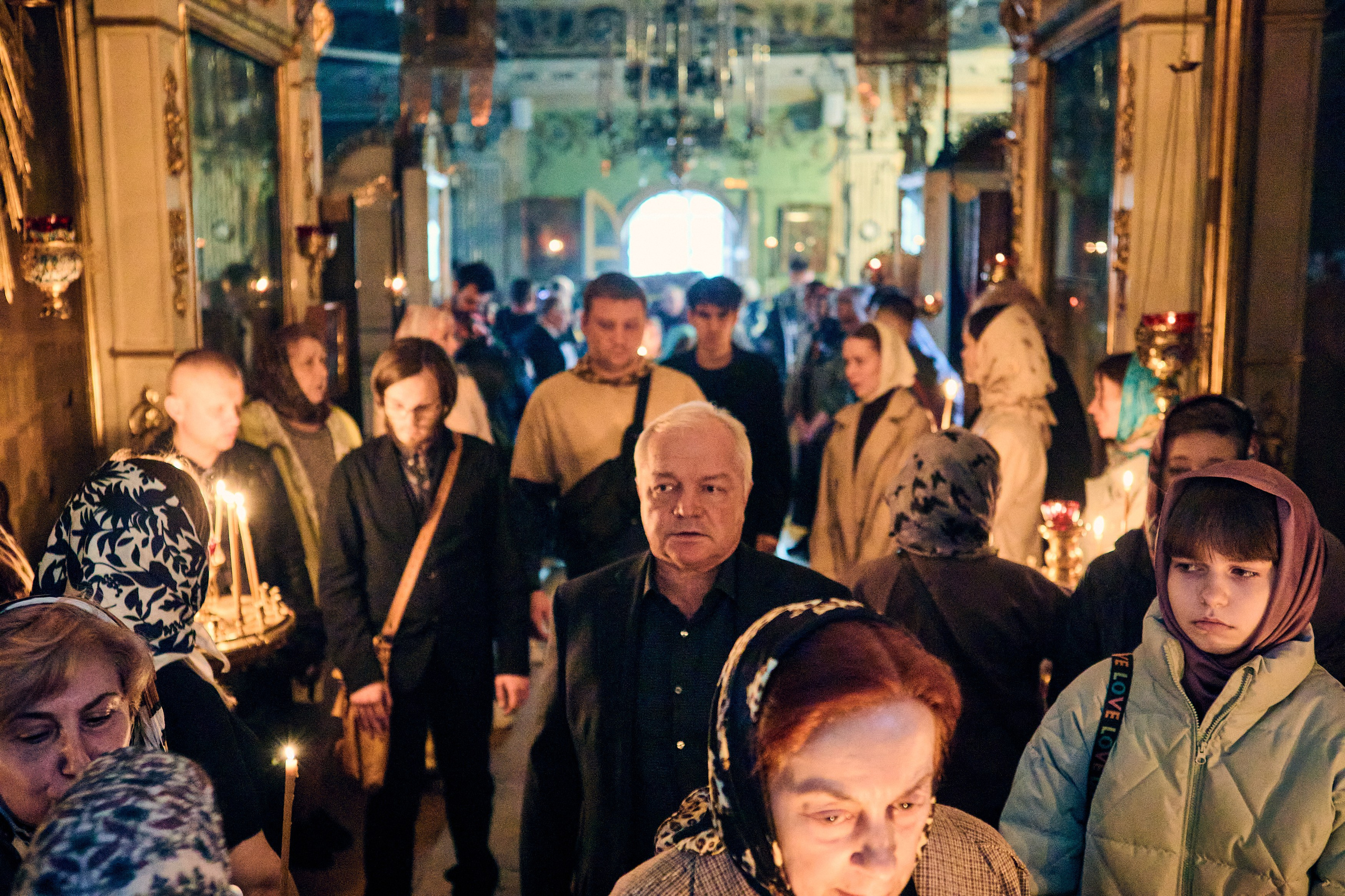 Утреня Погребение Спасителя. DMITRY MOISEENKO — фотограф, художник, топ-стилист