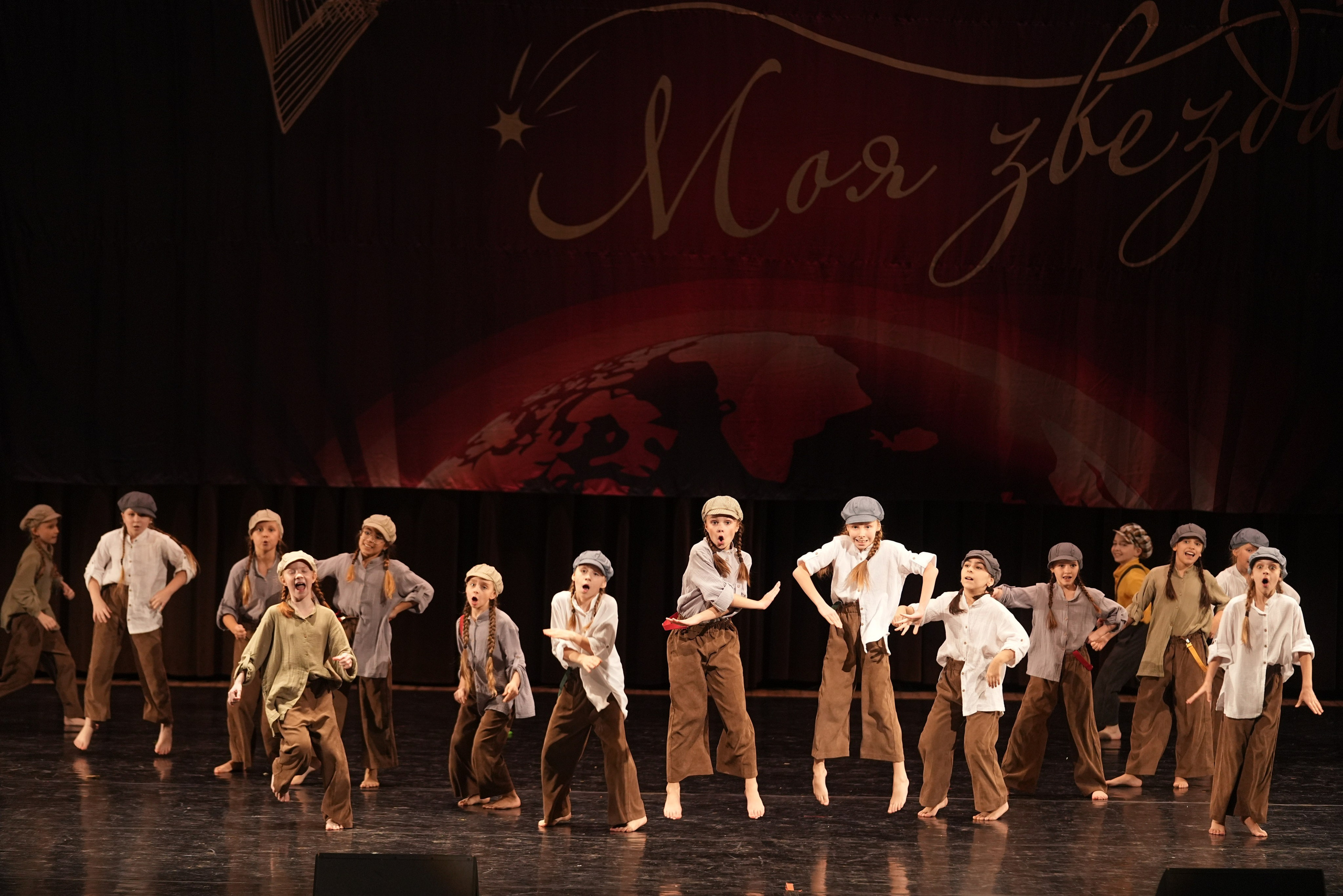 7 декабря, блок 3, г. Москва. Золотое яблочко