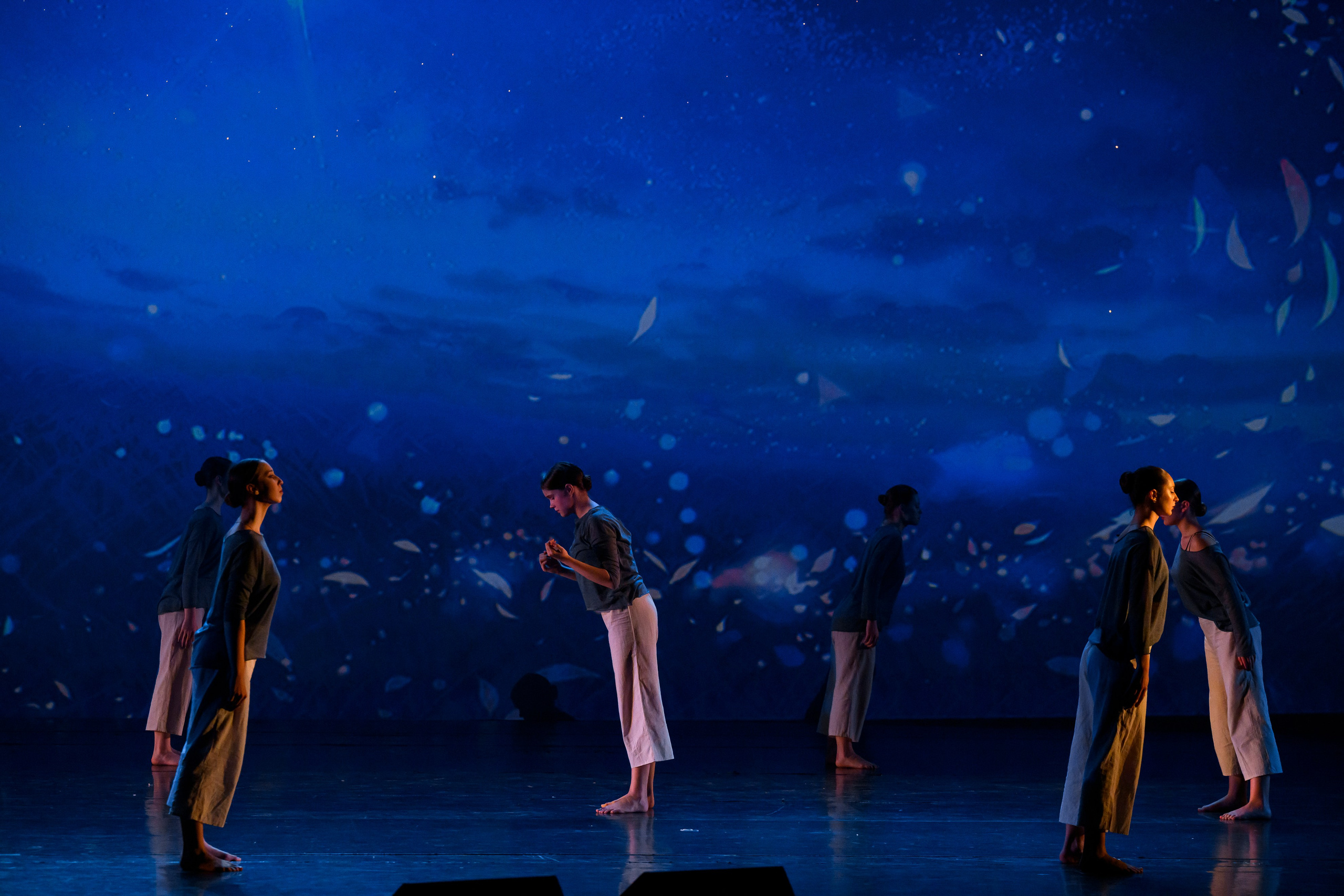 23 апреля, часть 1, БКЗ Октябрьский, г. Санкт-Петербург. Золотое яблочко