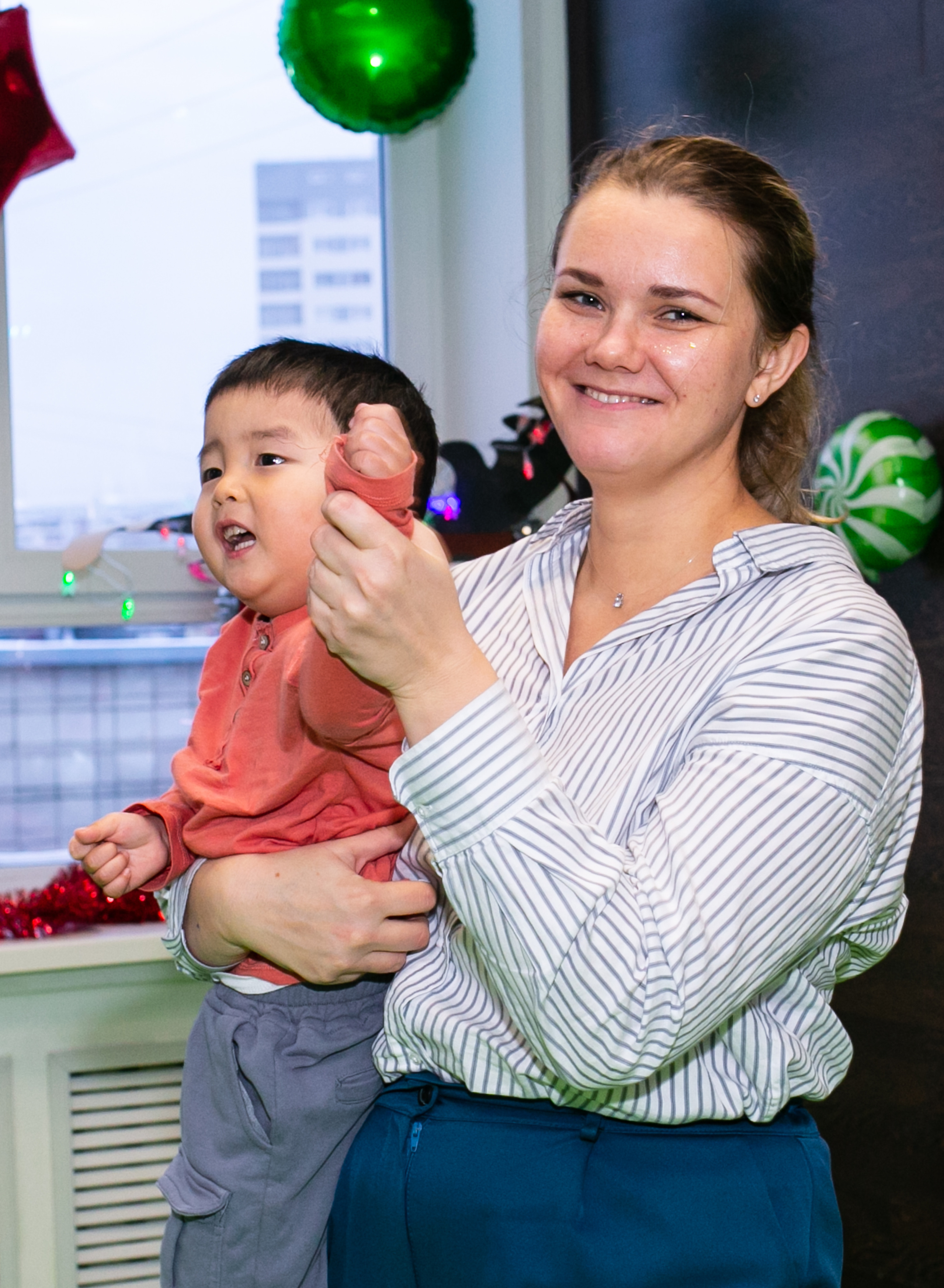 Новогодний утренник. Фотограф новорожденных и семейный фотограф НСО г. Бердск Марина Львова
