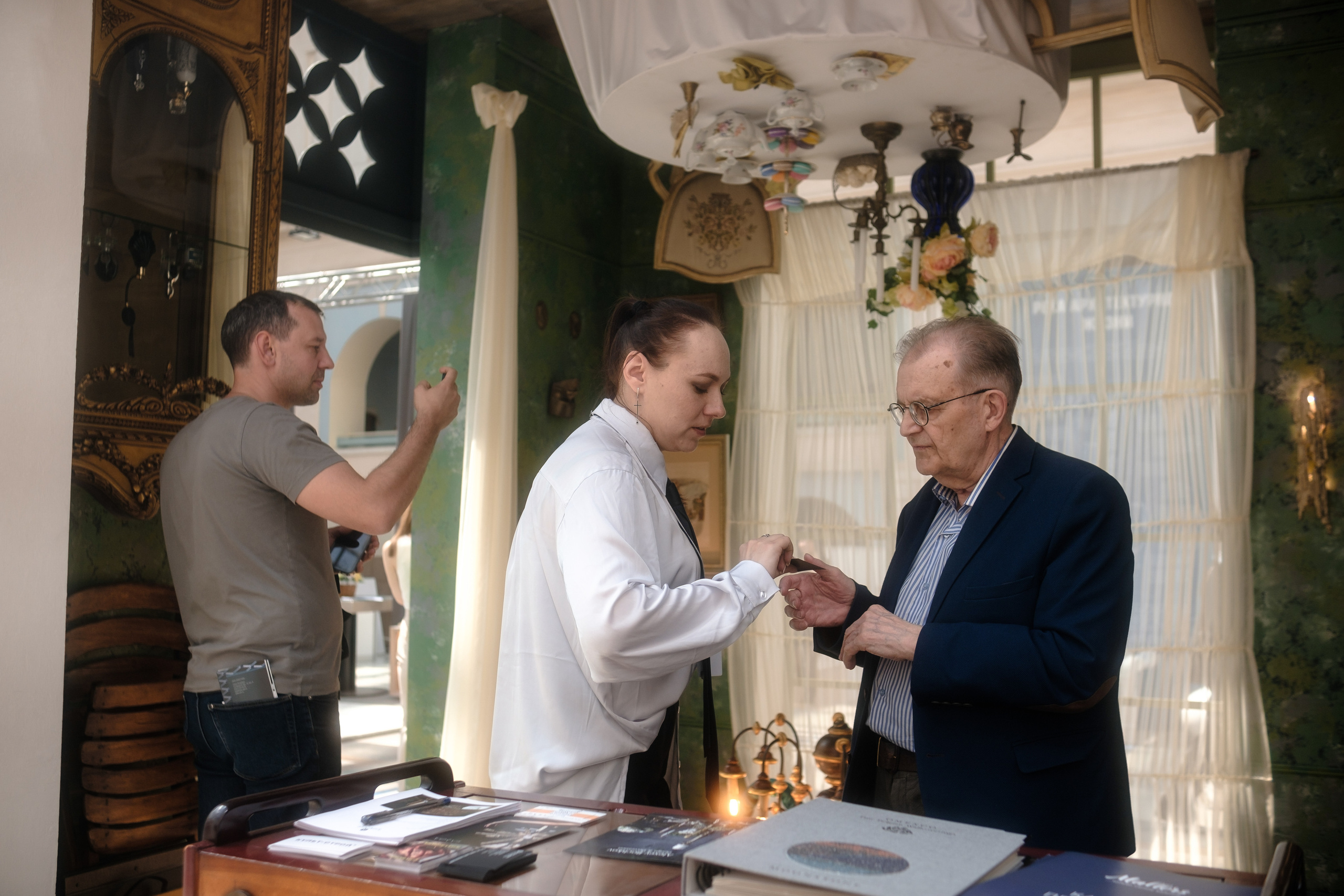 Арх Москва 2023. Репортаж — Бэки — Портреты. Москва, СПб. Алексей Назаров