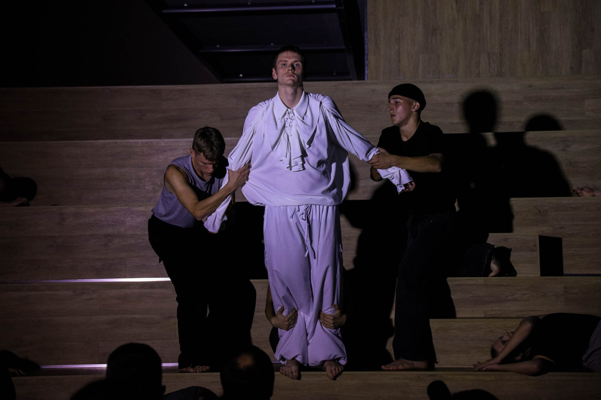 Шоу. Фотограф Yadness