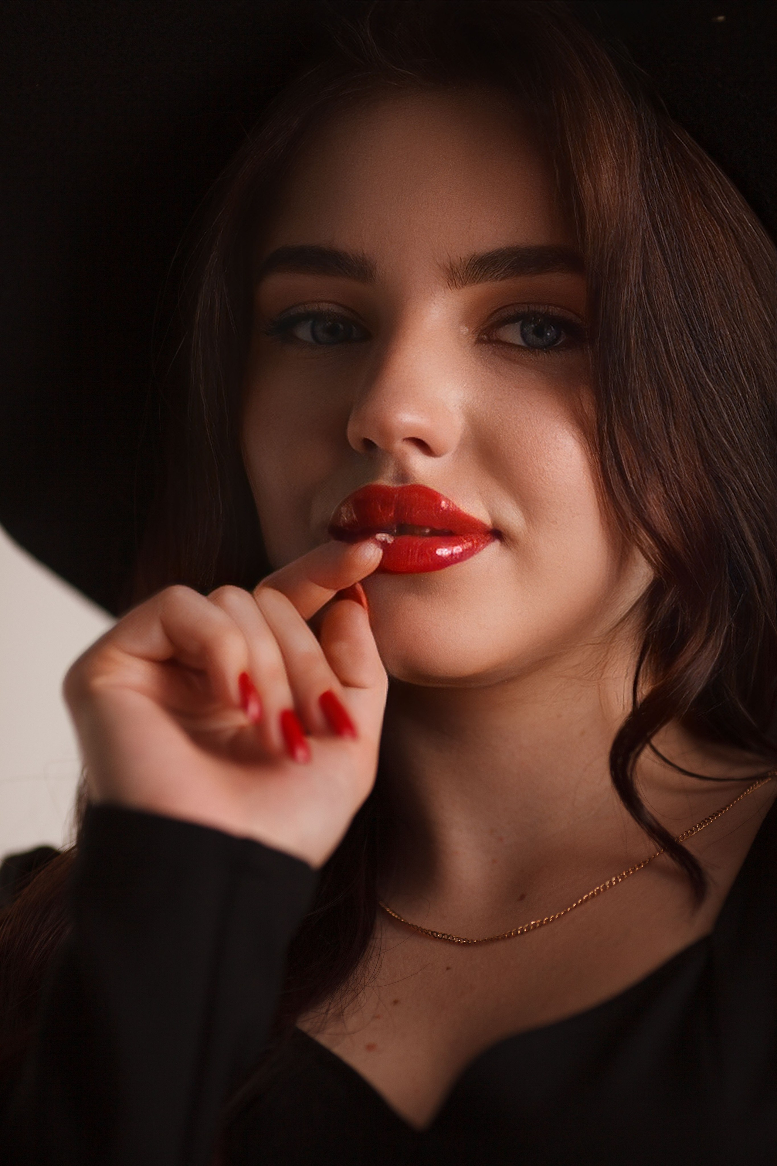 Студийная женская фотосессия в Пятигорске. Фотограф Ставрополь Пятигорск Елизавета Дарина