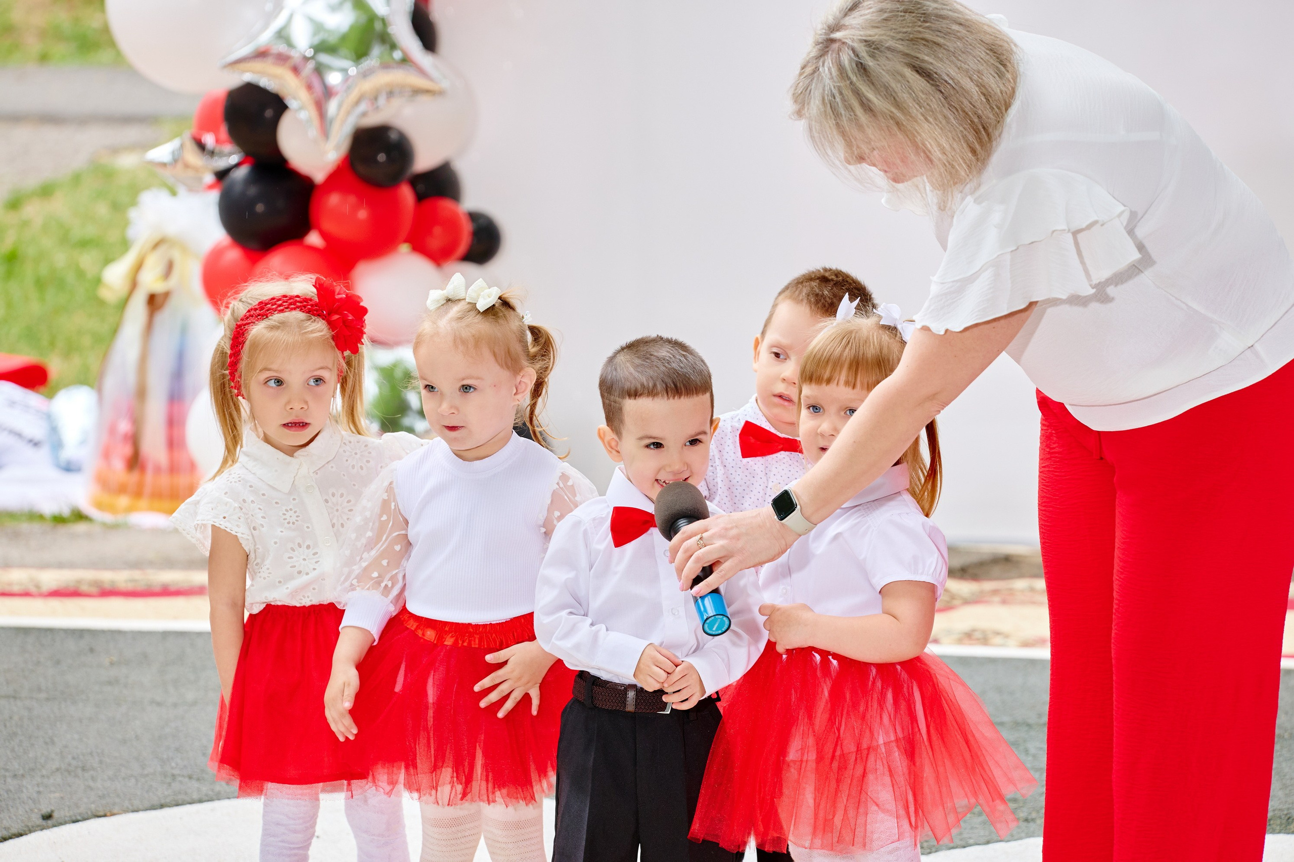 Выпускной 45 сад. Фотограф Выпускные альбомы Таганрог Сергей Коробченко