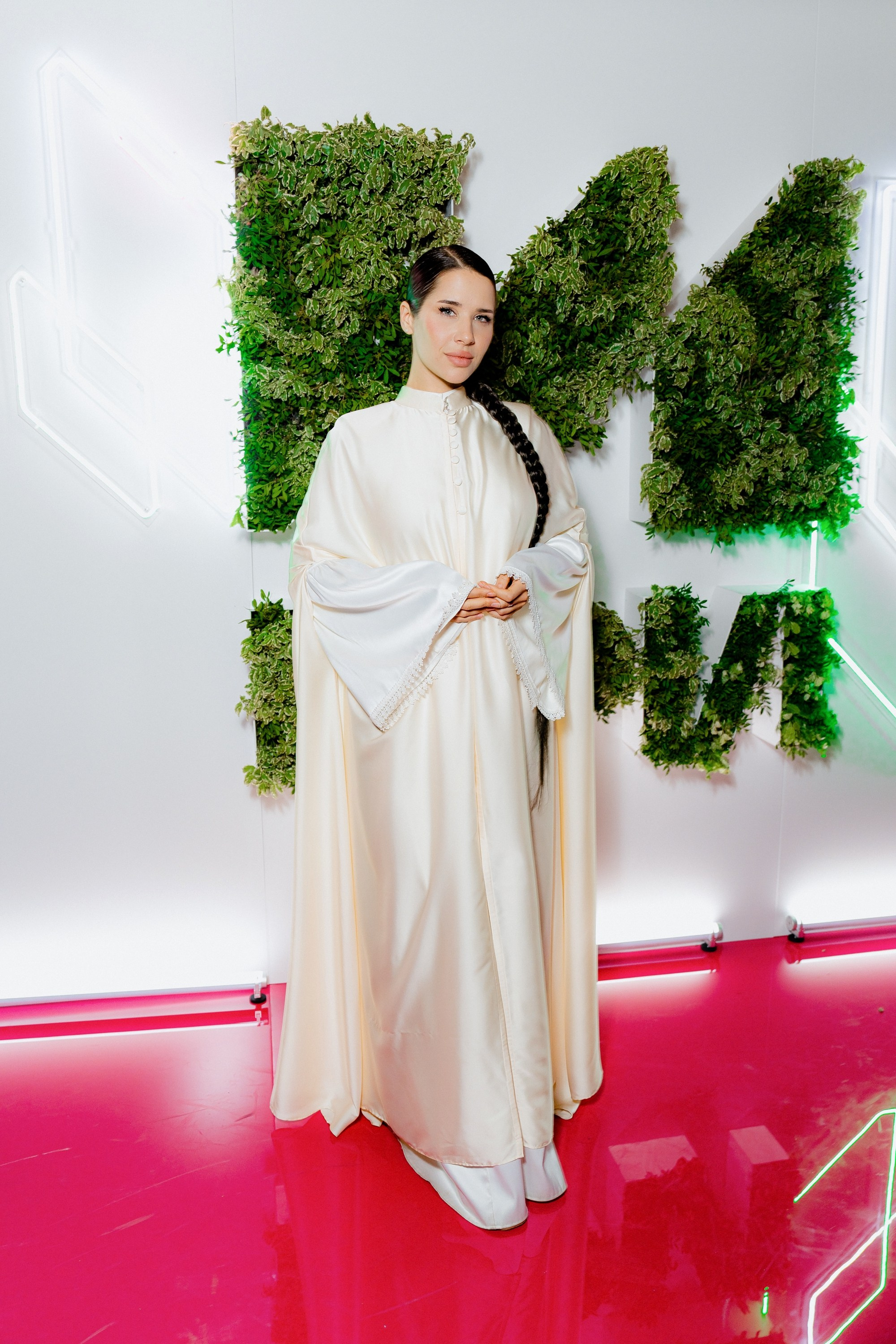 Национальная премия интернет-контента ИРИ. Костя Жуков — фотограф в Москве