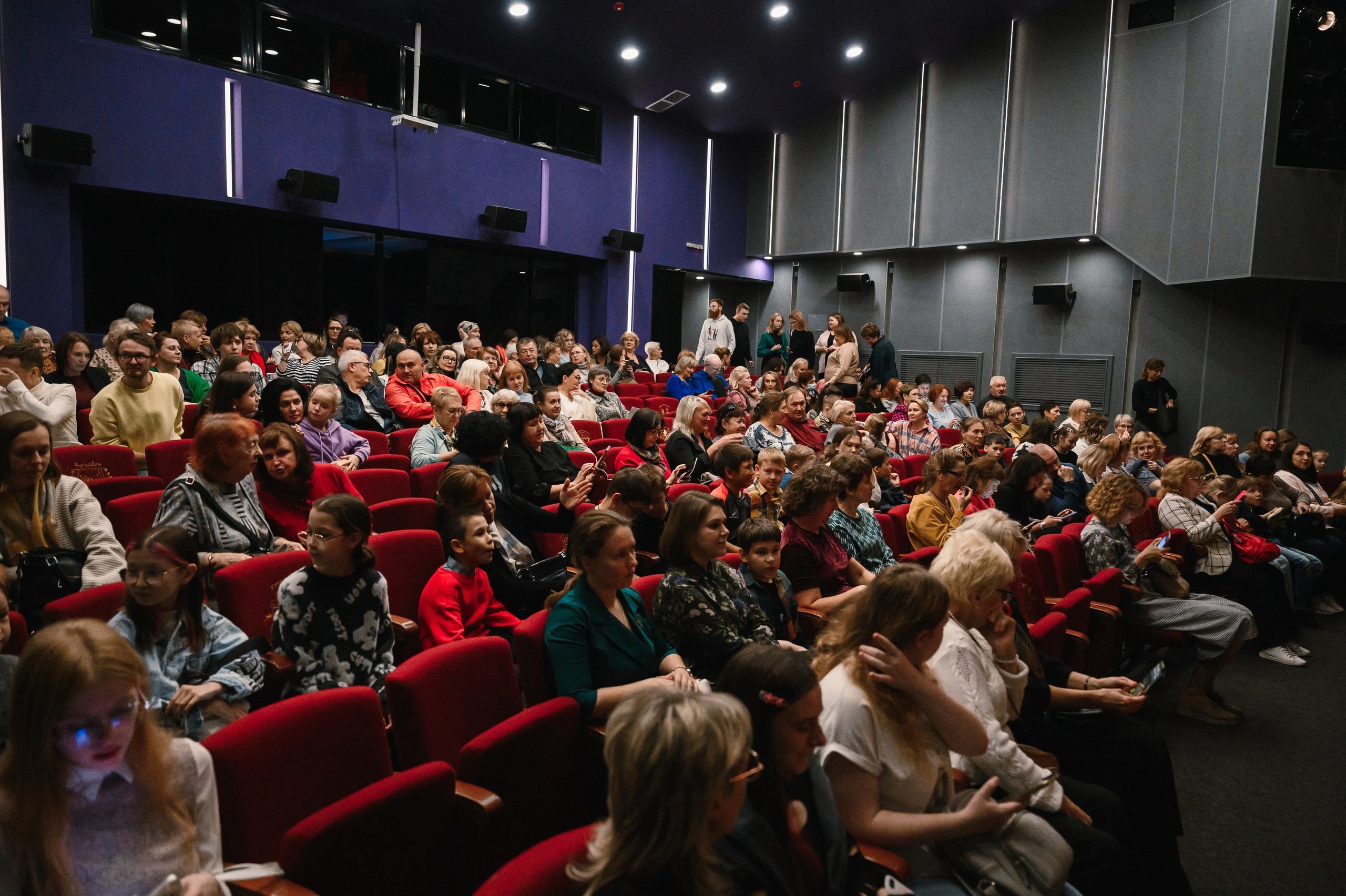 Театр кукол: «Птифуры. Бабушки». Свадебный и просто хороший фотограф в Челябинске