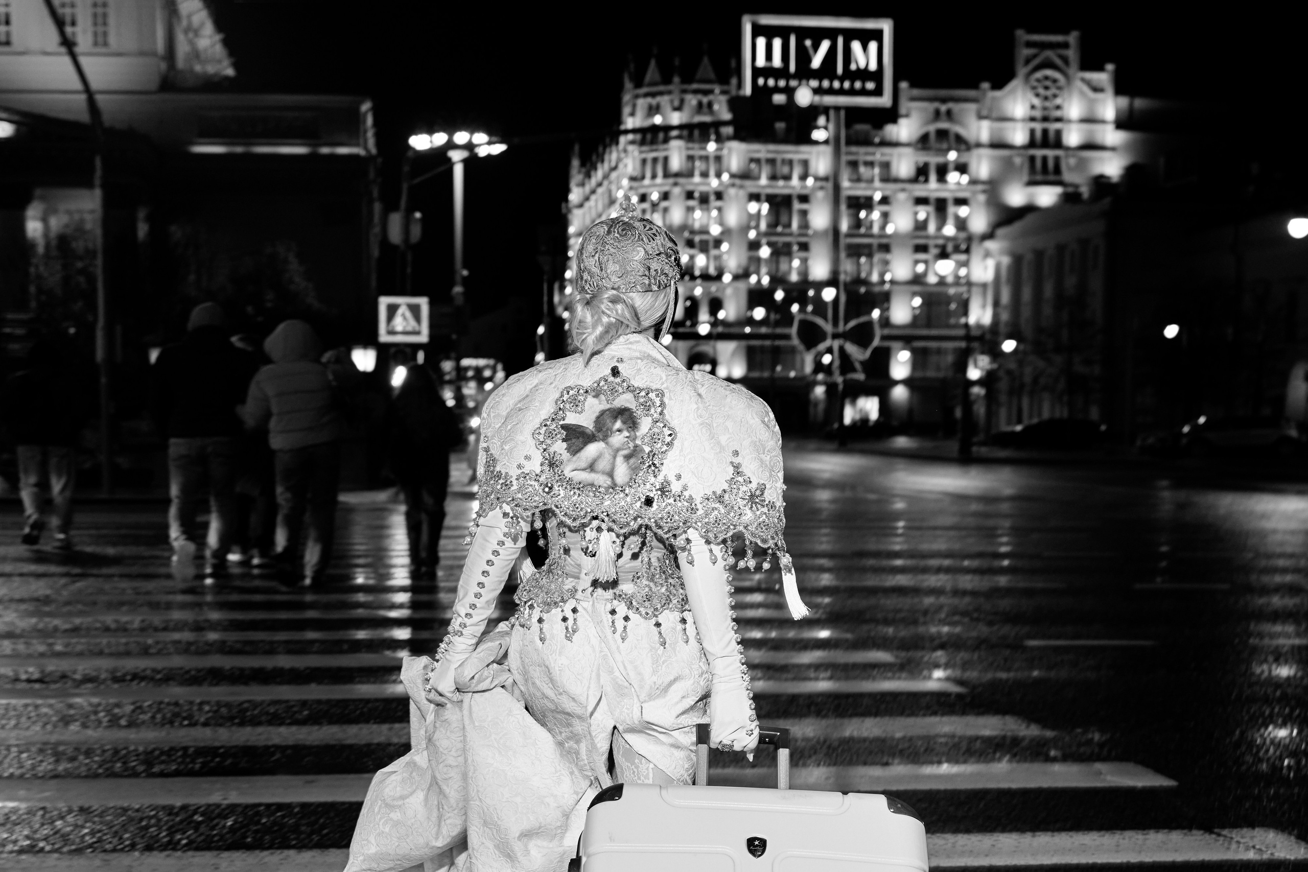 ELZA MODRICH — Дизайнер одежды ручной работы