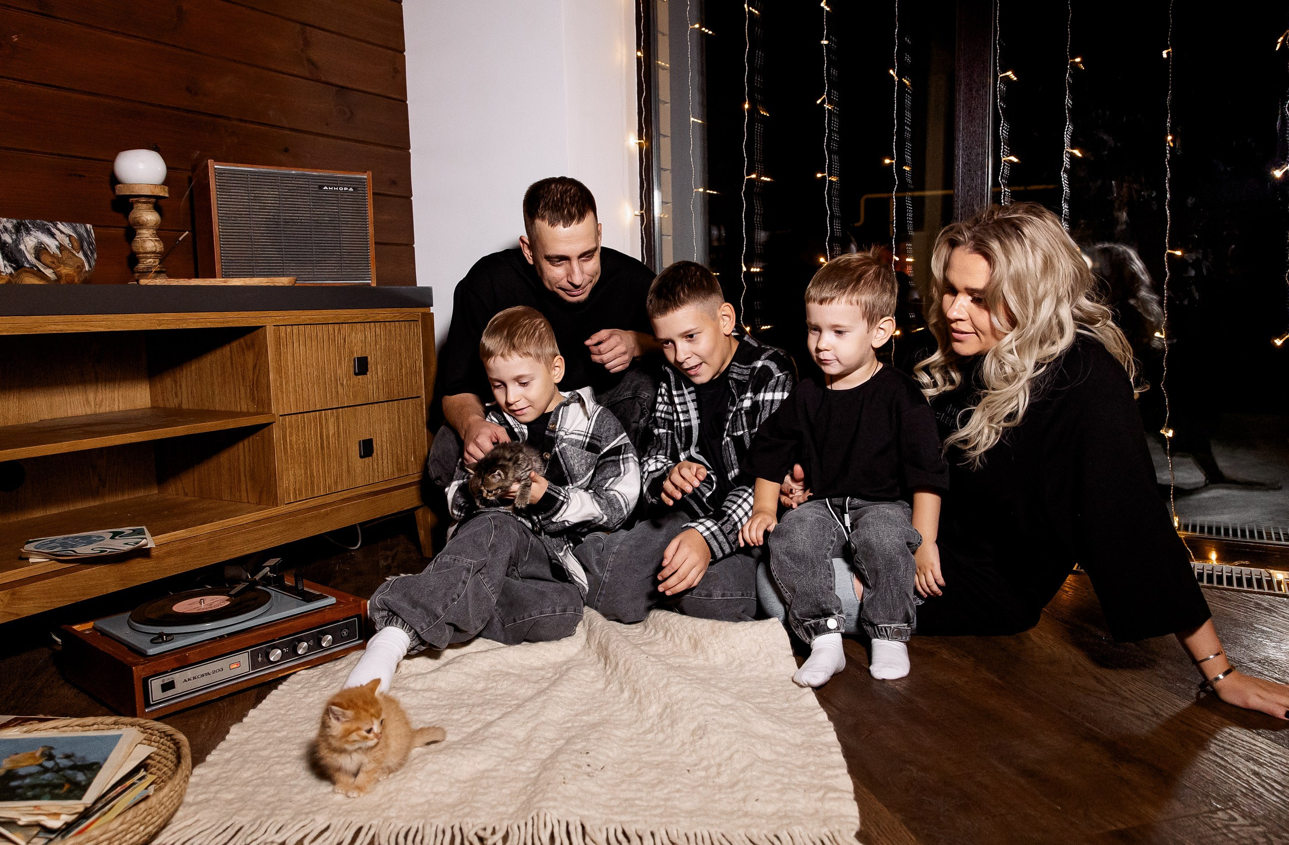 Эдуард и Дарья с сыновьями. Свадебный и семейный фотограф в Челябинске Юлия Ишимова