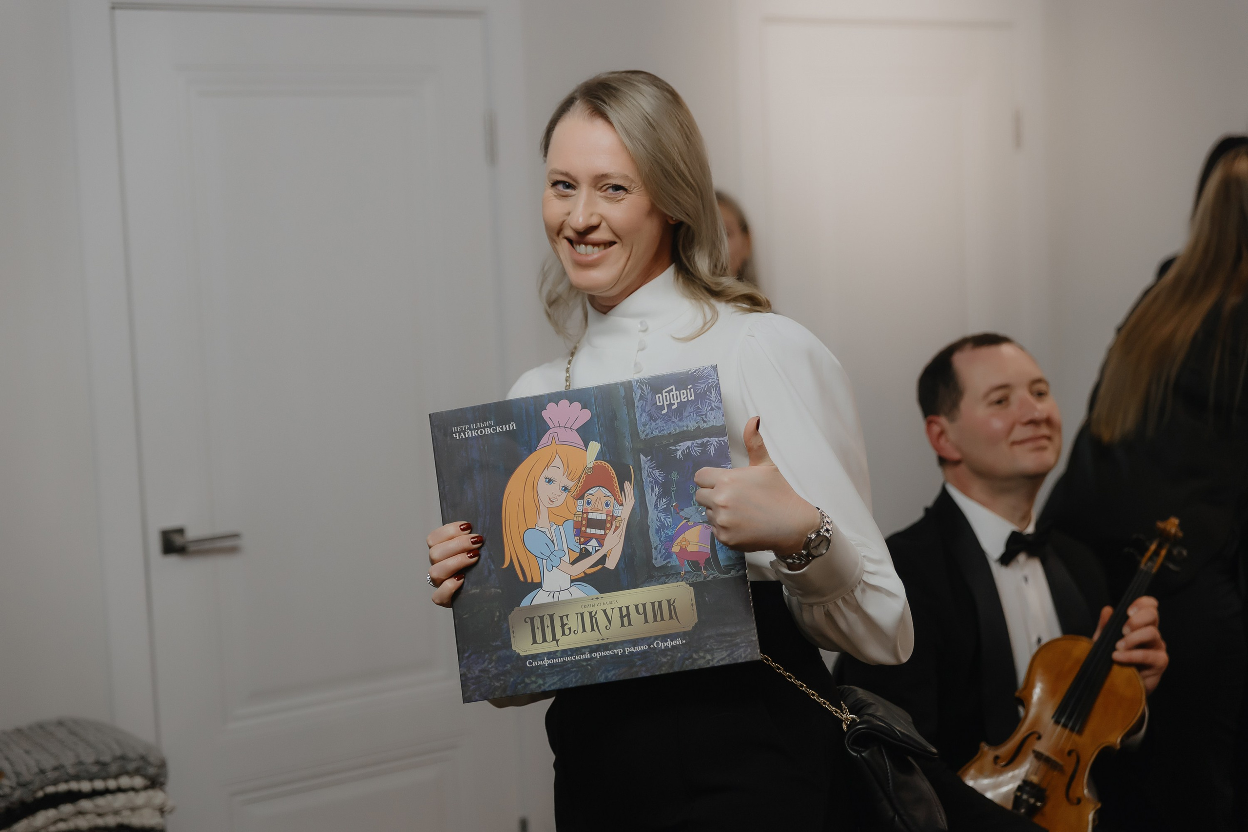 Открытие нового пространства интерьерного салона L. DECO в феврале 2025. L. Deco интерьерный салон. Краски/обои/лепной декор