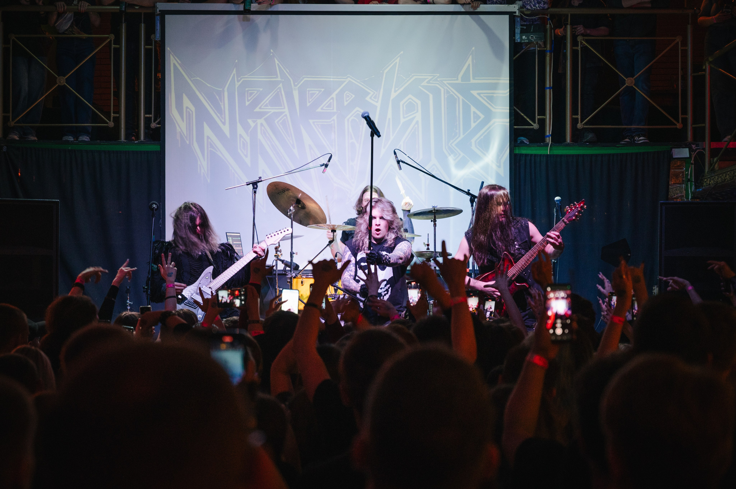 Neverlove в Пензе. Фотограф Анна Темнова. Пенза