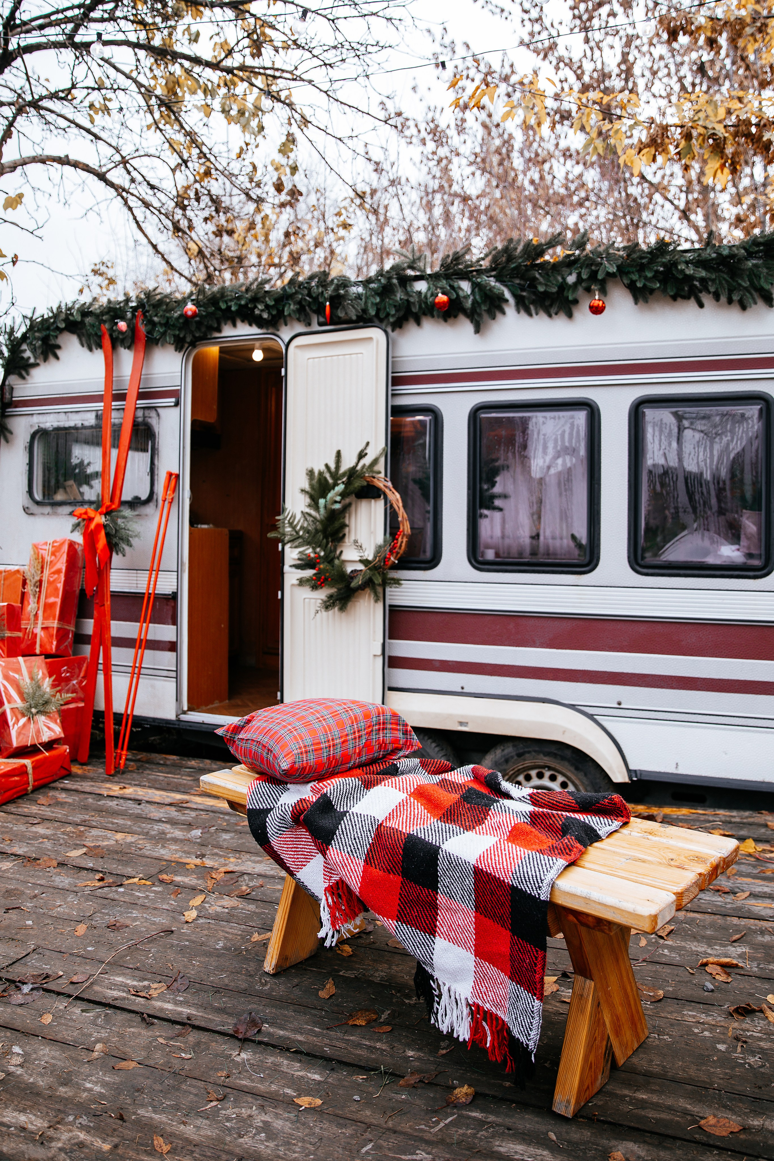 КЕМПИНГ. Фотостудия в Мариуполе «Берлога»