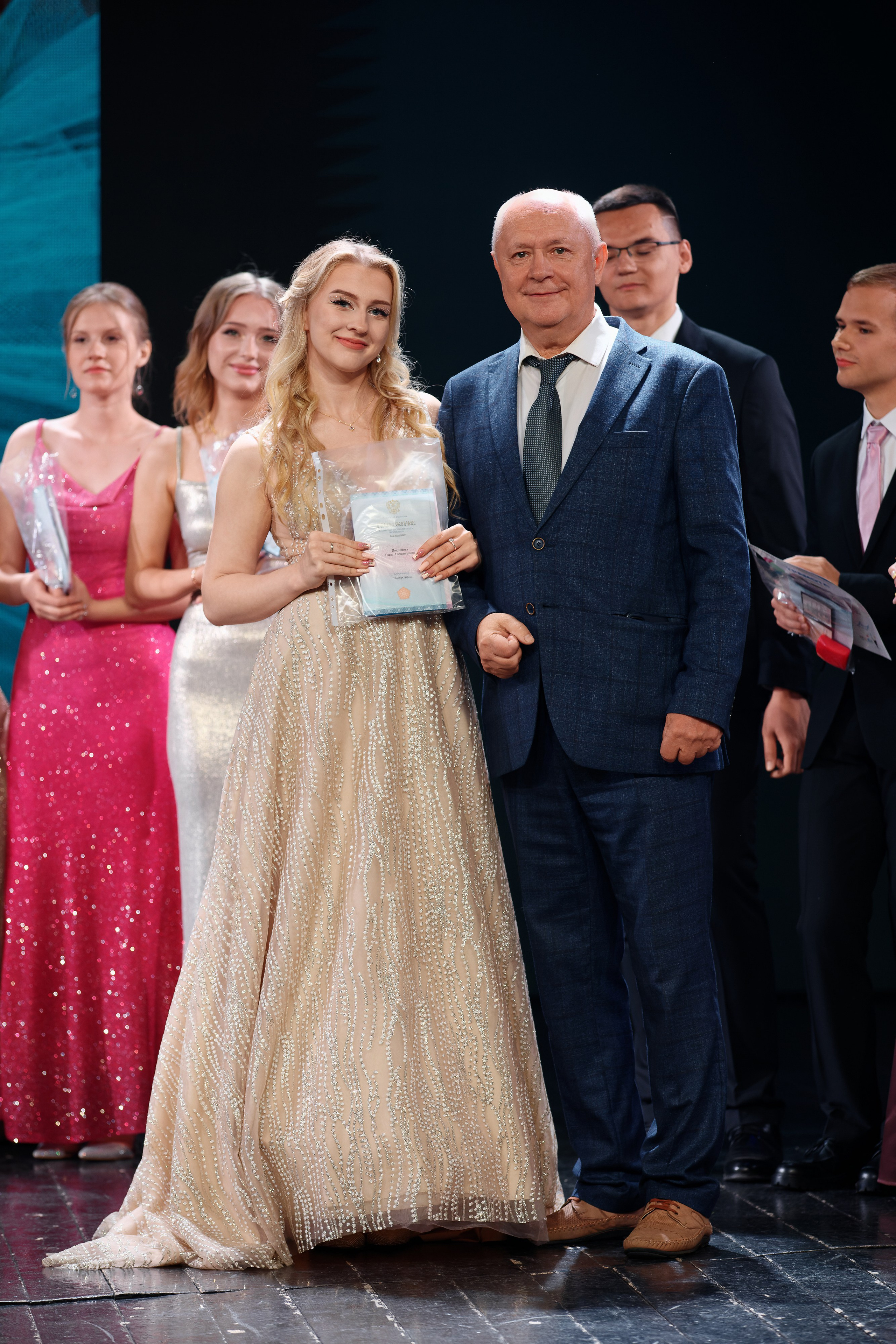 Выпускной школы 56 11Б. Семейный фотограф — Макс Белогрудов