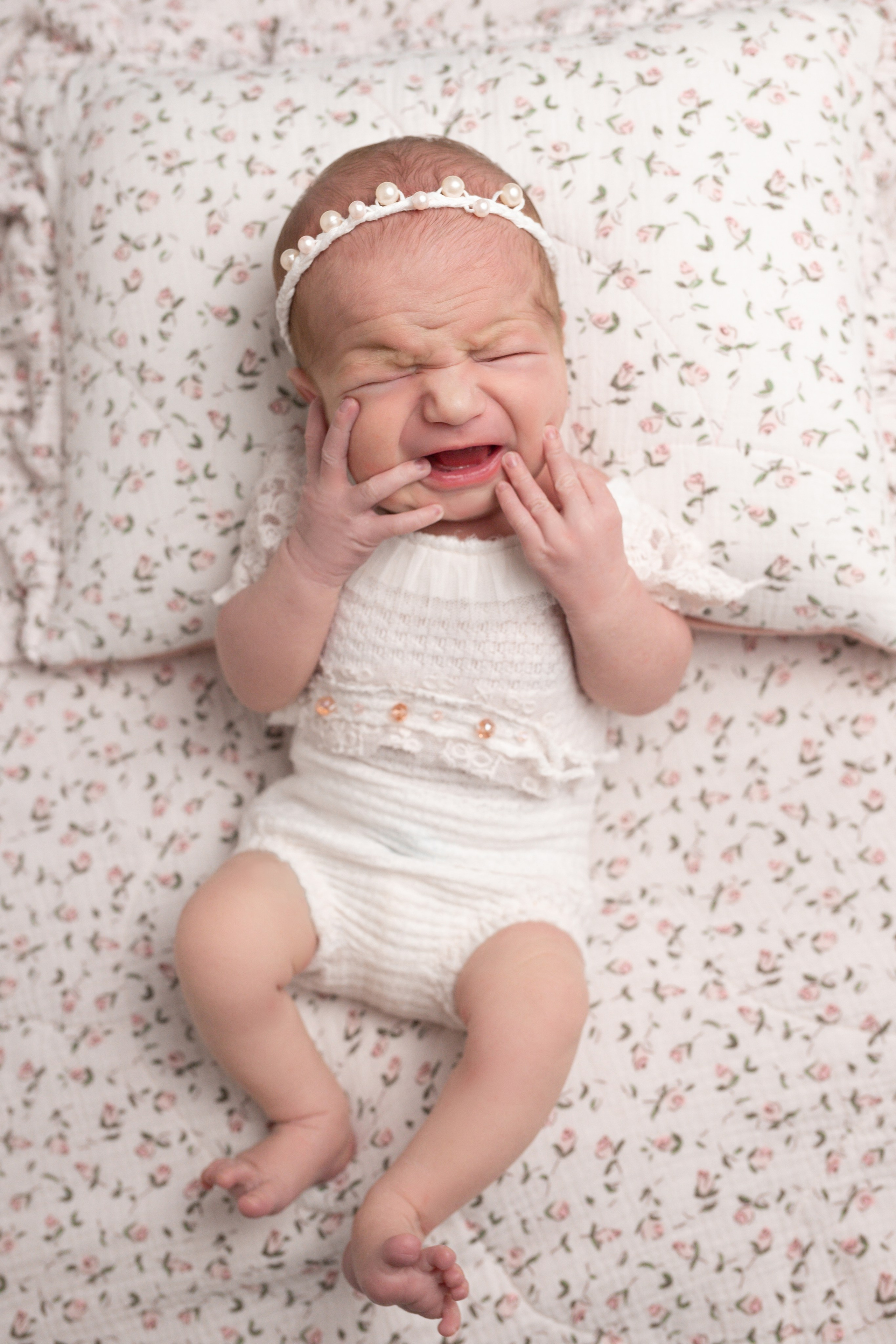 Услуги. Фотограф новорождённых Анапа Елена Кушнарь