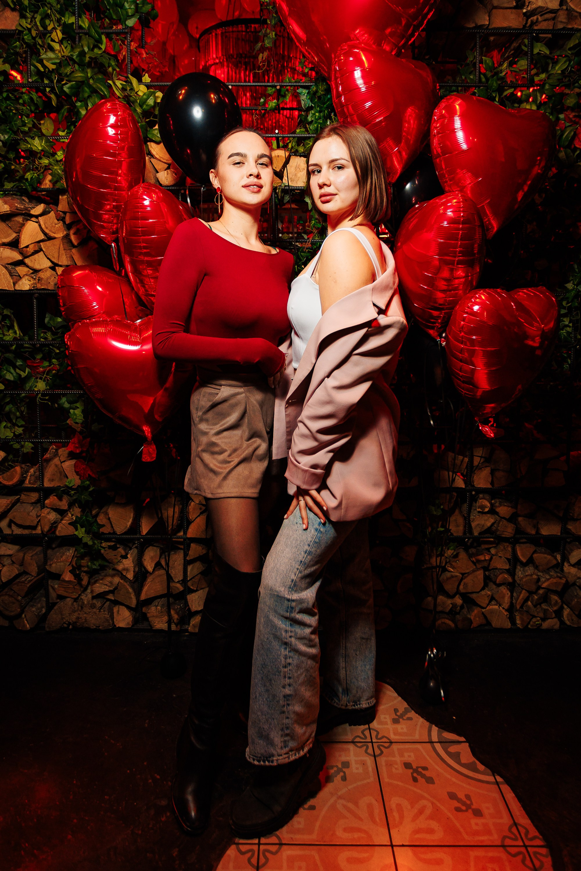 Happy Valentine's day_Пьяный Плющ_Симферополь_14.02.2025. Аминов Руслан | Фотограф