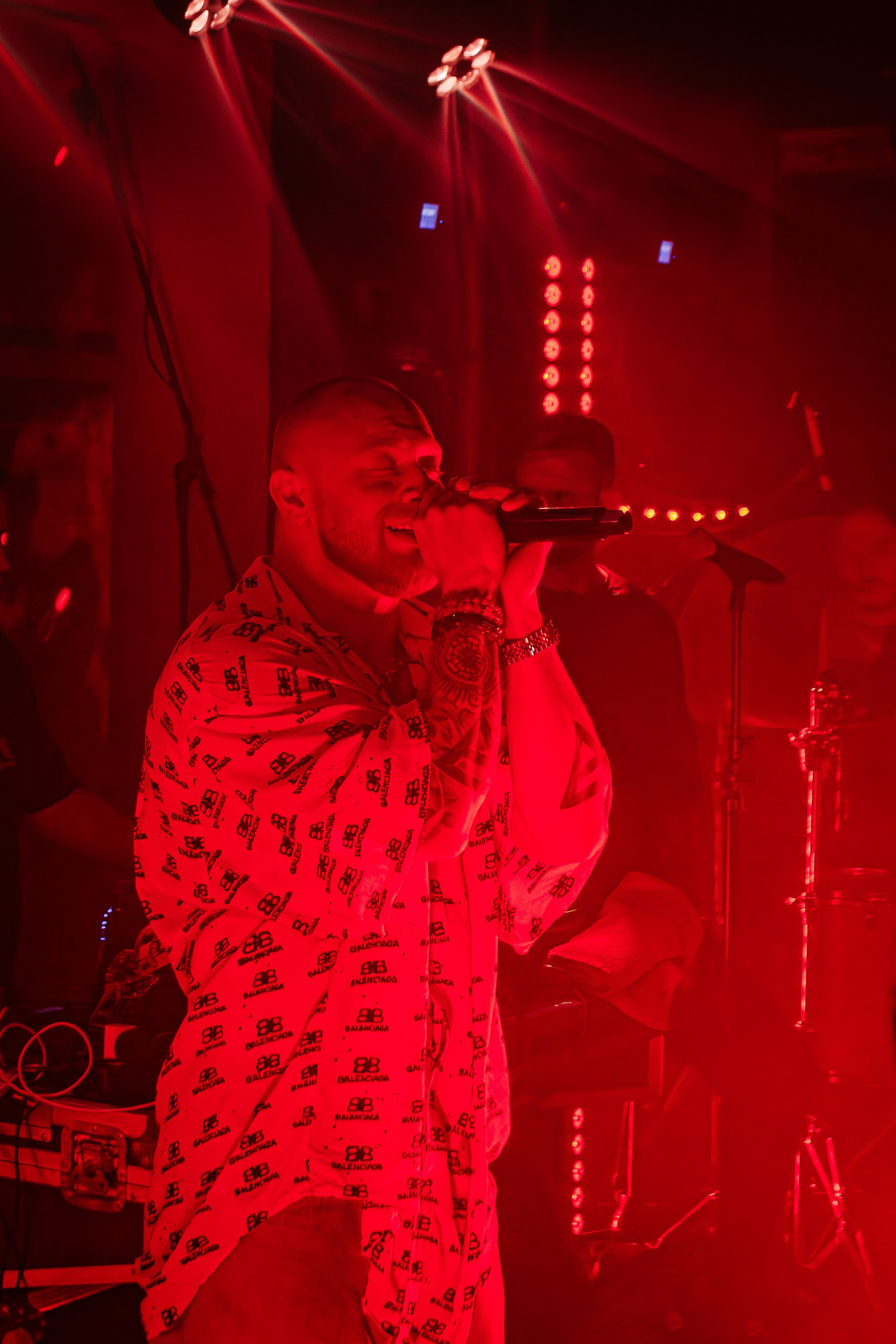 «Лёша СВИК"_Чайка на пляже_Ялта_04.07.2025 г. Аминов Руслан | Фотограф