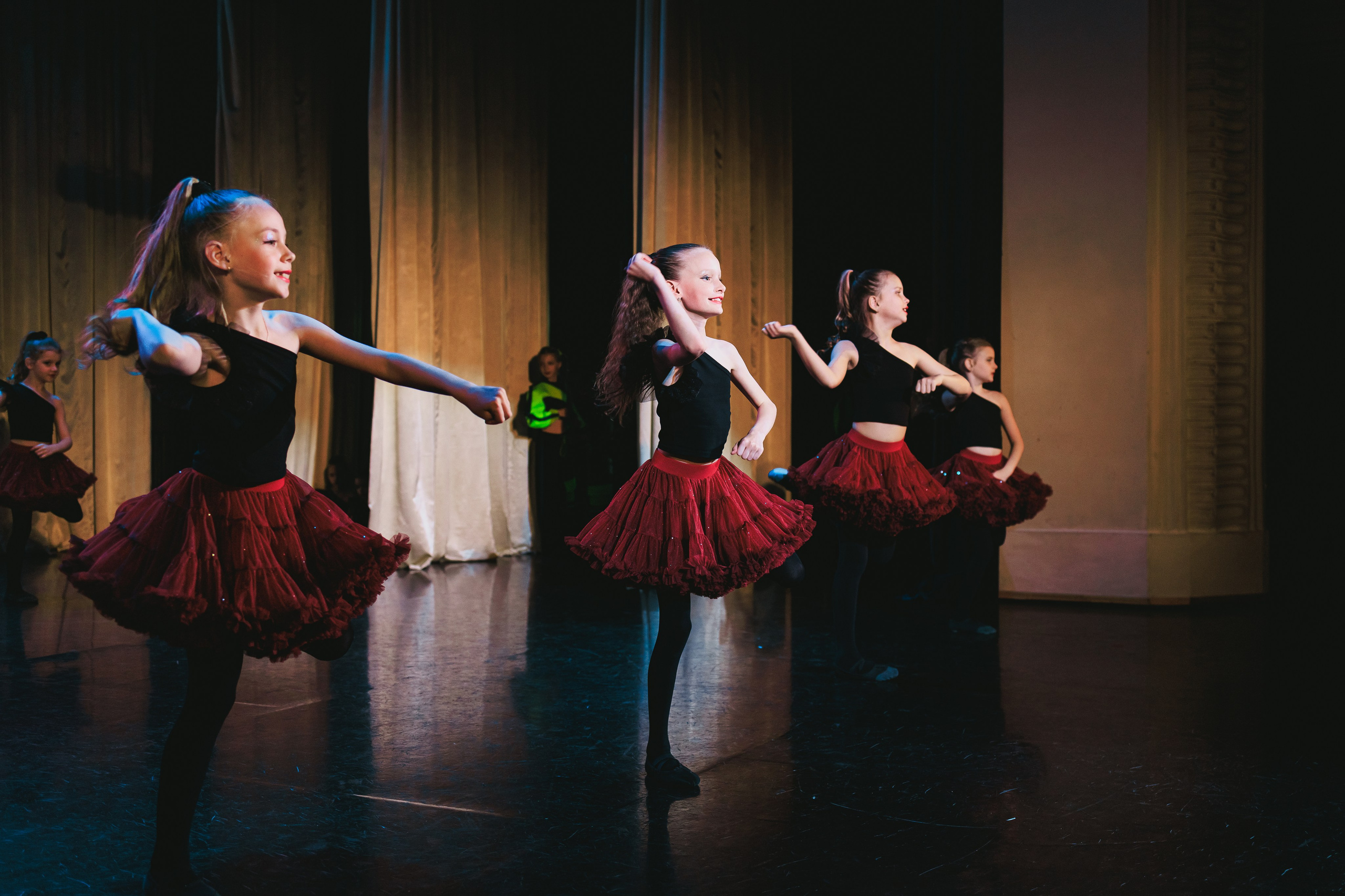 Отчётный концерт Riviera Dance. Май 2025. Фотограф — Новосибирск