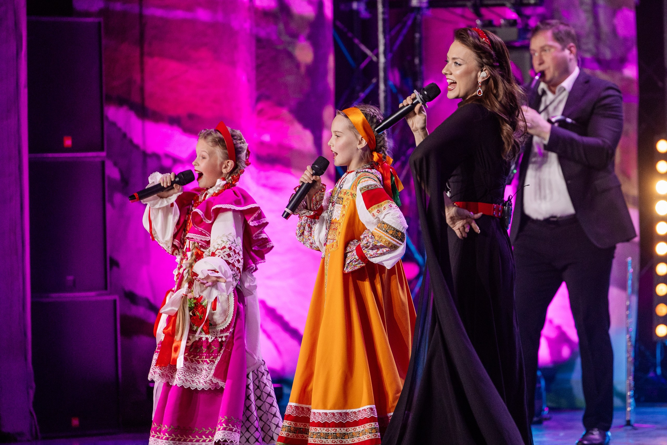 Гала-концерт Фестиваля «МИР» 2025. Александр Ченченко ака Саша Че. Свадебный и репортажный фотограф. Москва