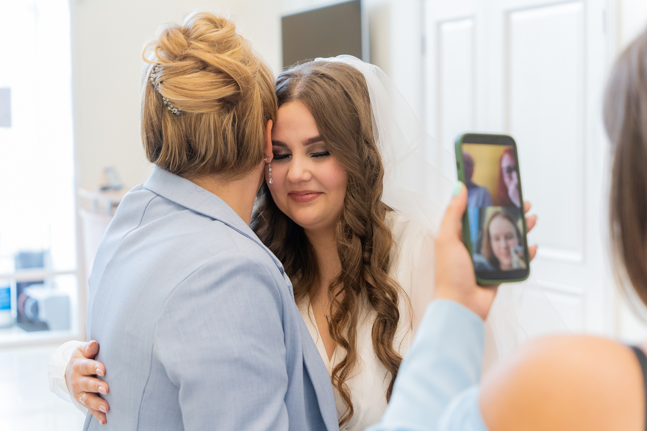 Таня и Вова. Регистрация и прогулка. Репортажный и интерьерный фотограф Александра Солдатова