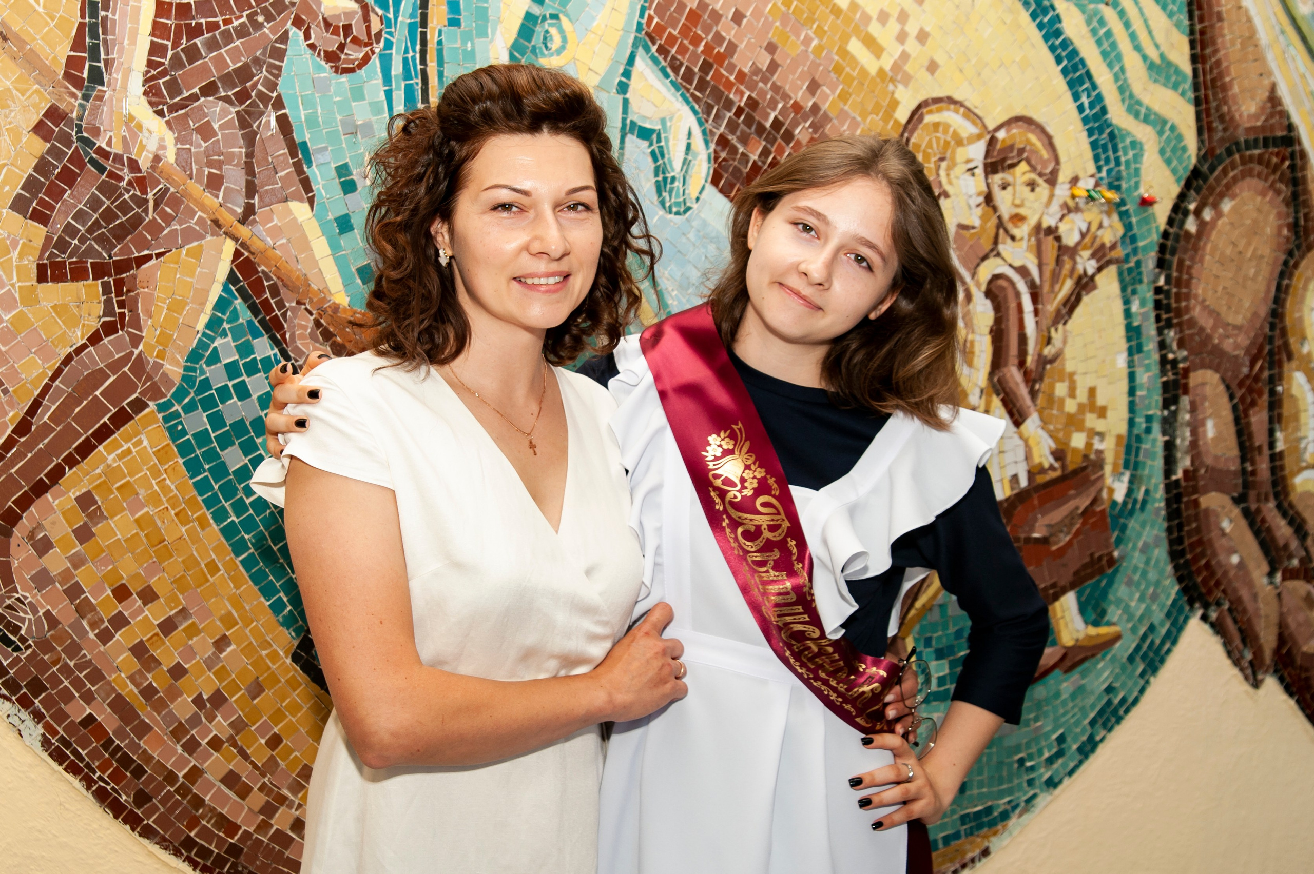 Последний Звонок МАОУ СОШ № 17 им. Эдуарда Есаяна — Архипо-Осиповка. Свадебный и семейный фотограф Денис Лукьянов в Краснодаре, Краснодарском крае и Республике Крым