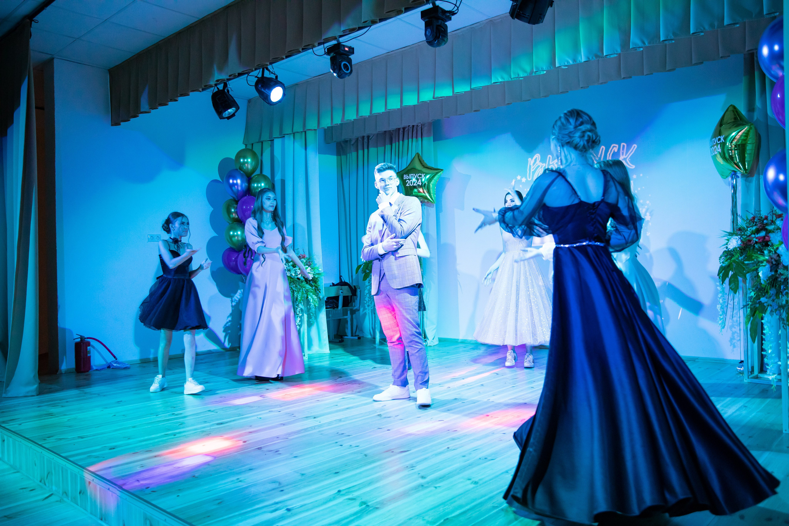 Выпускной 2024. Репортажный фотограф Минск ❘ Костецкий Илья ❘ Беларусь