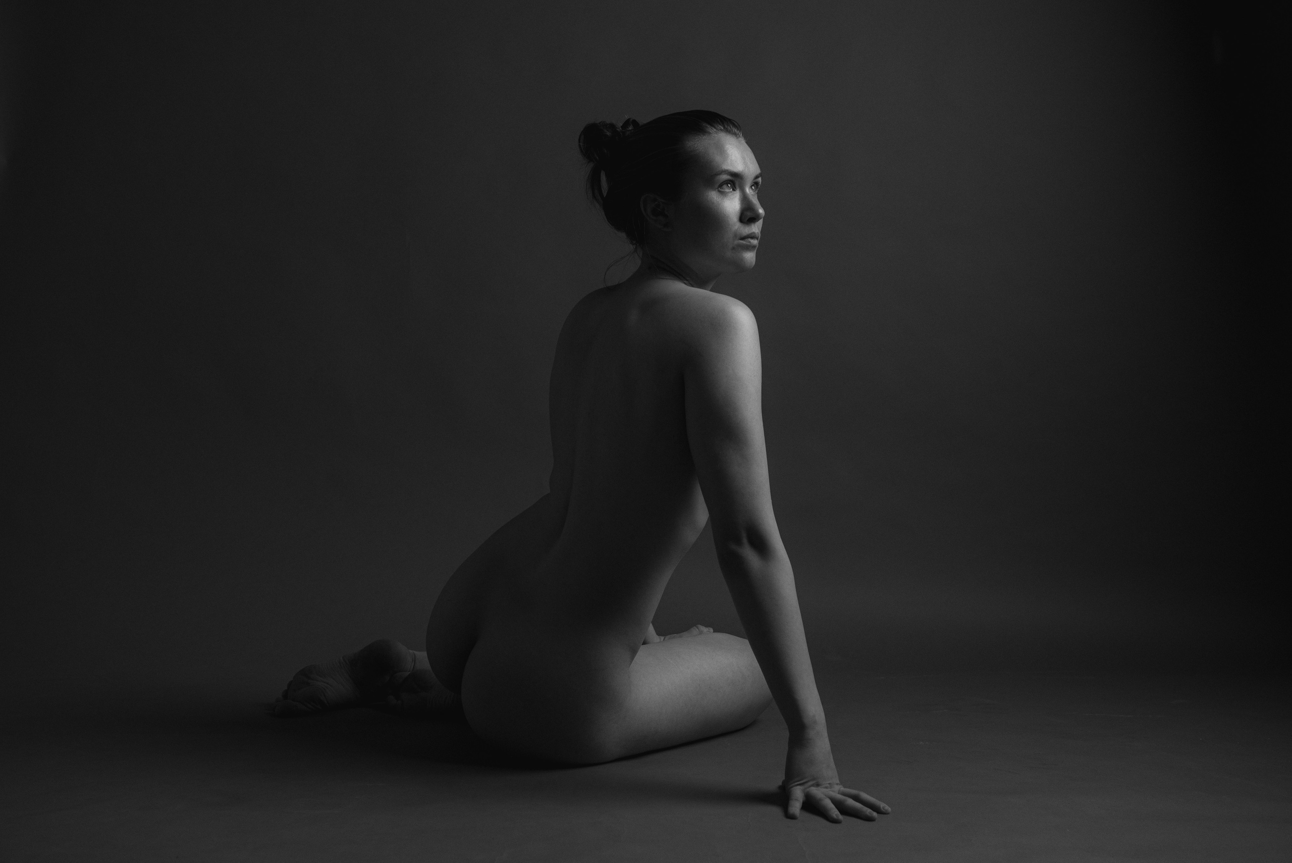 Катерина/ню/18+. Портретный и архитектурный фотограф в Москве и Санкт-Петербурге