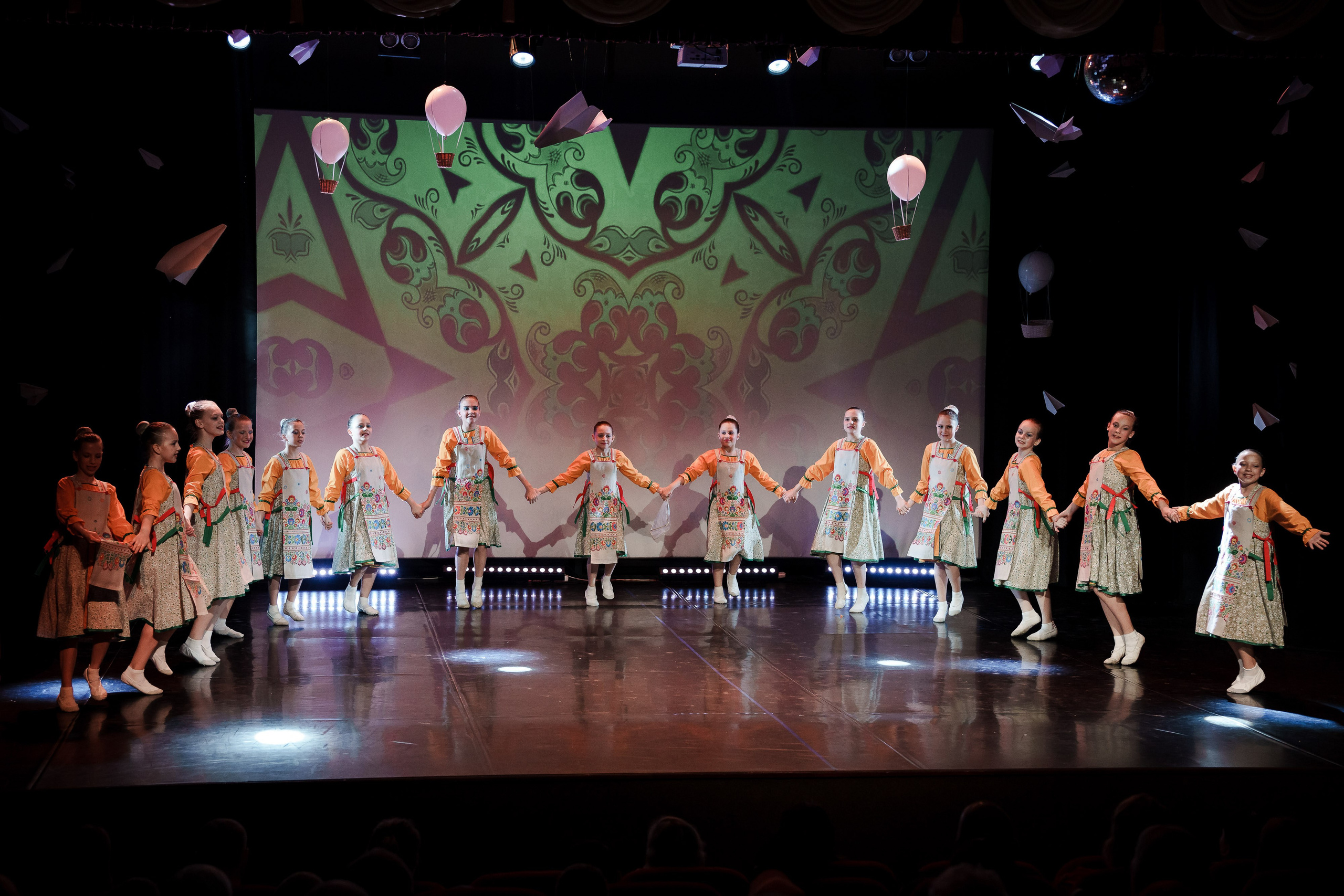 Концерт «Солнышко» г. Ростов Великий. Репортажный фотограф Сергей Сажин г. Ярославль