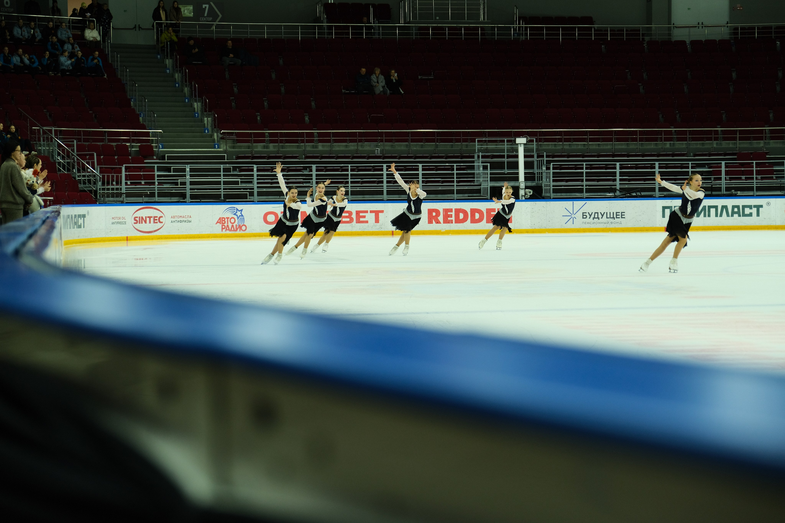 «Самарочка» этап кубка России по синхронному фигурному катанию. Александр Носов. Портретный и репортажный фотограф в Самаре