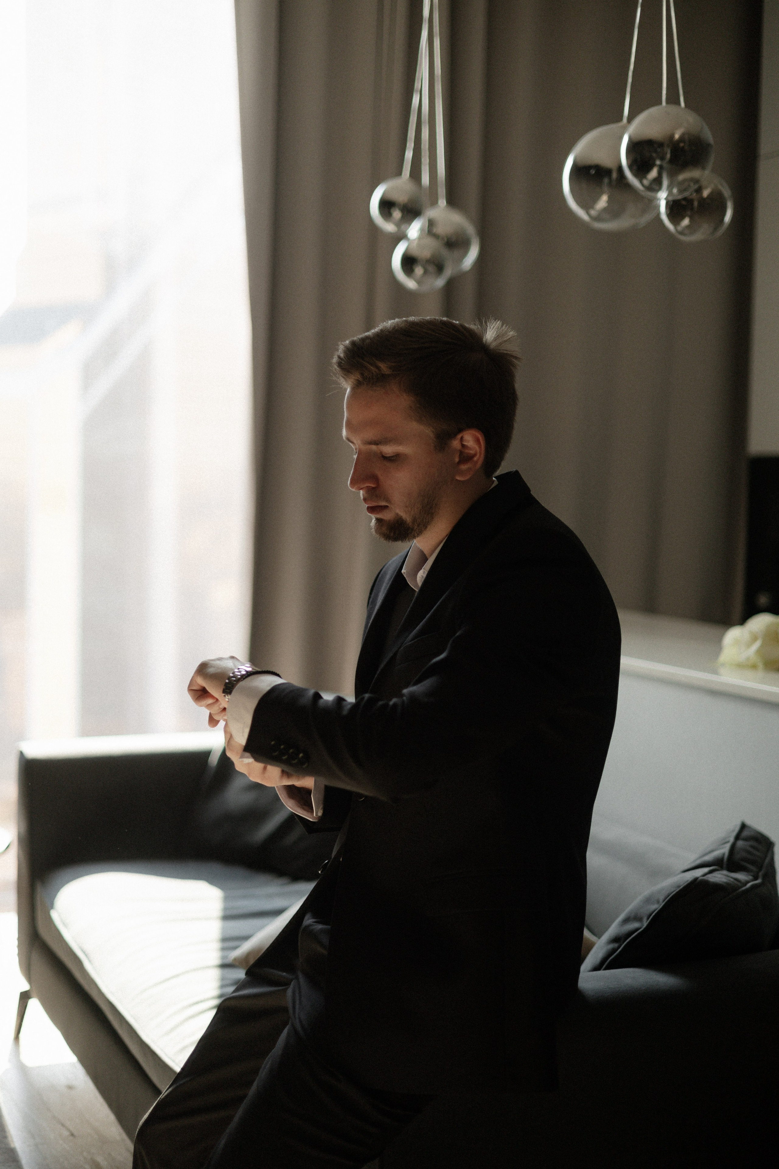 Арина и Дима. Сборы, роспись и прогулка. Свадебный и портретный фотограф в Москве Анастасия Масюк