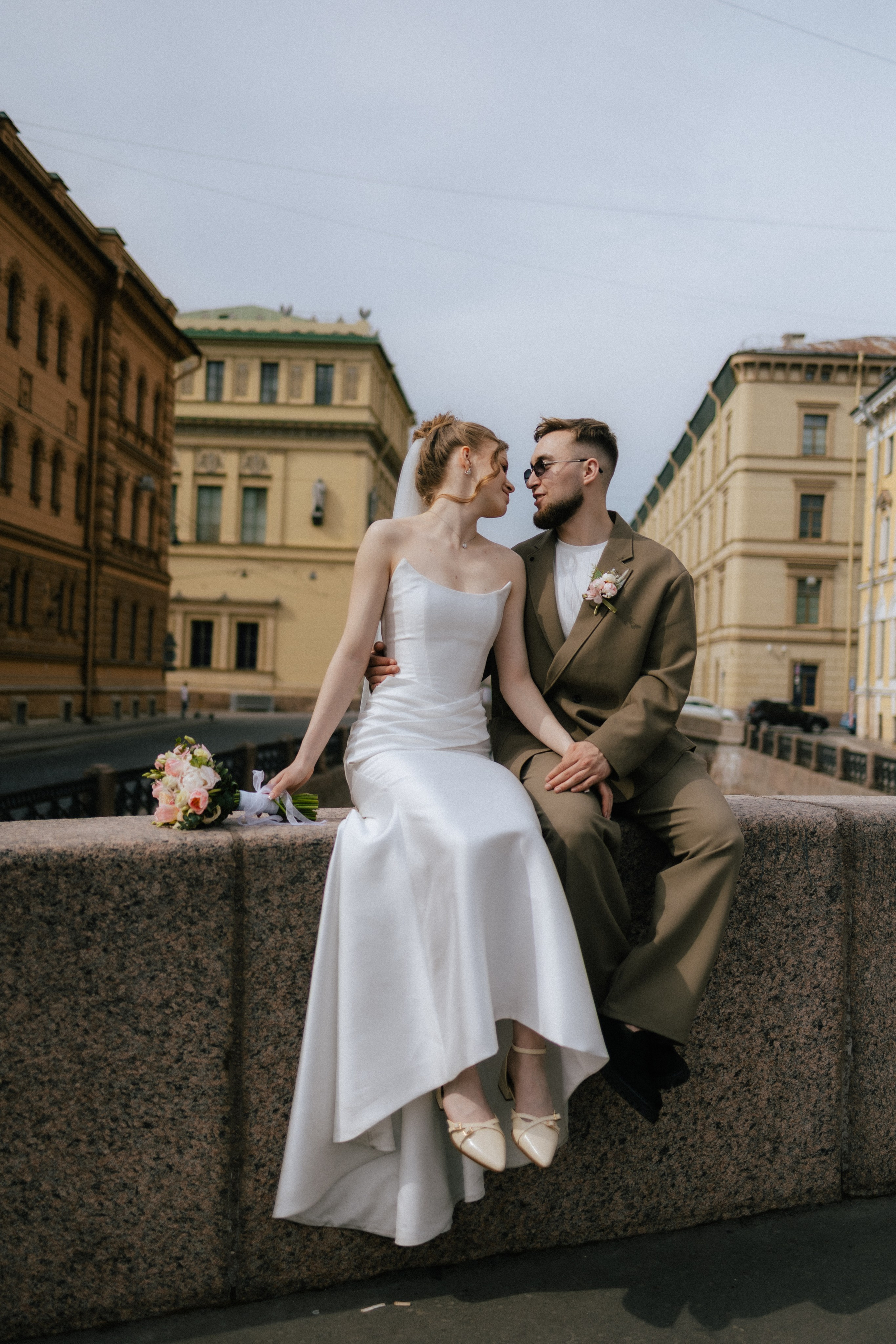 В объятиях города. Свадебный фотограф в Санкт-Петербурге Анастасия Селиванова